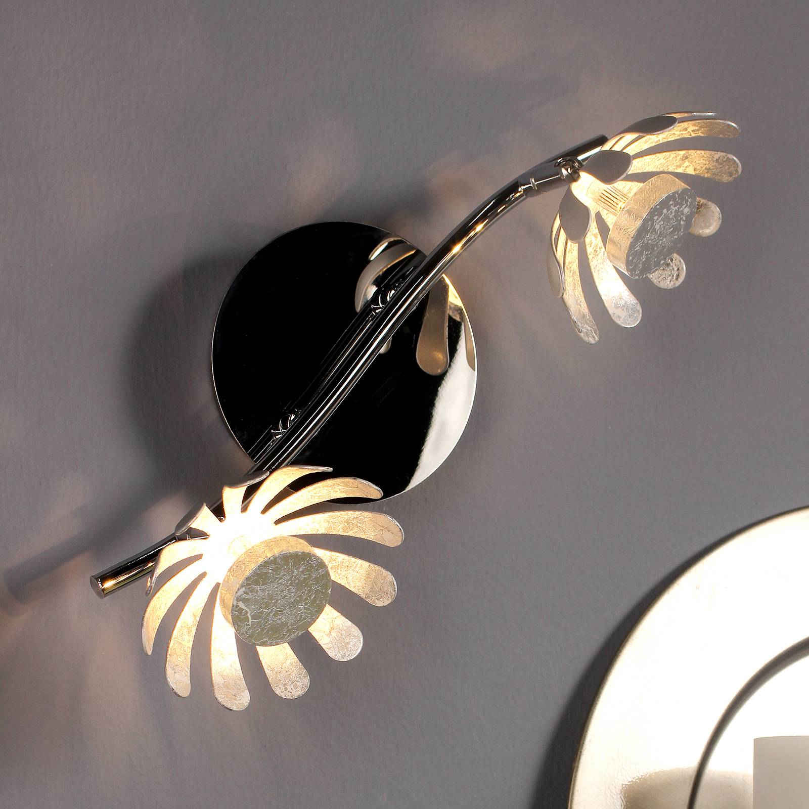 LED-seinävalaisin Bloom, 2-lamppuinen, hopea