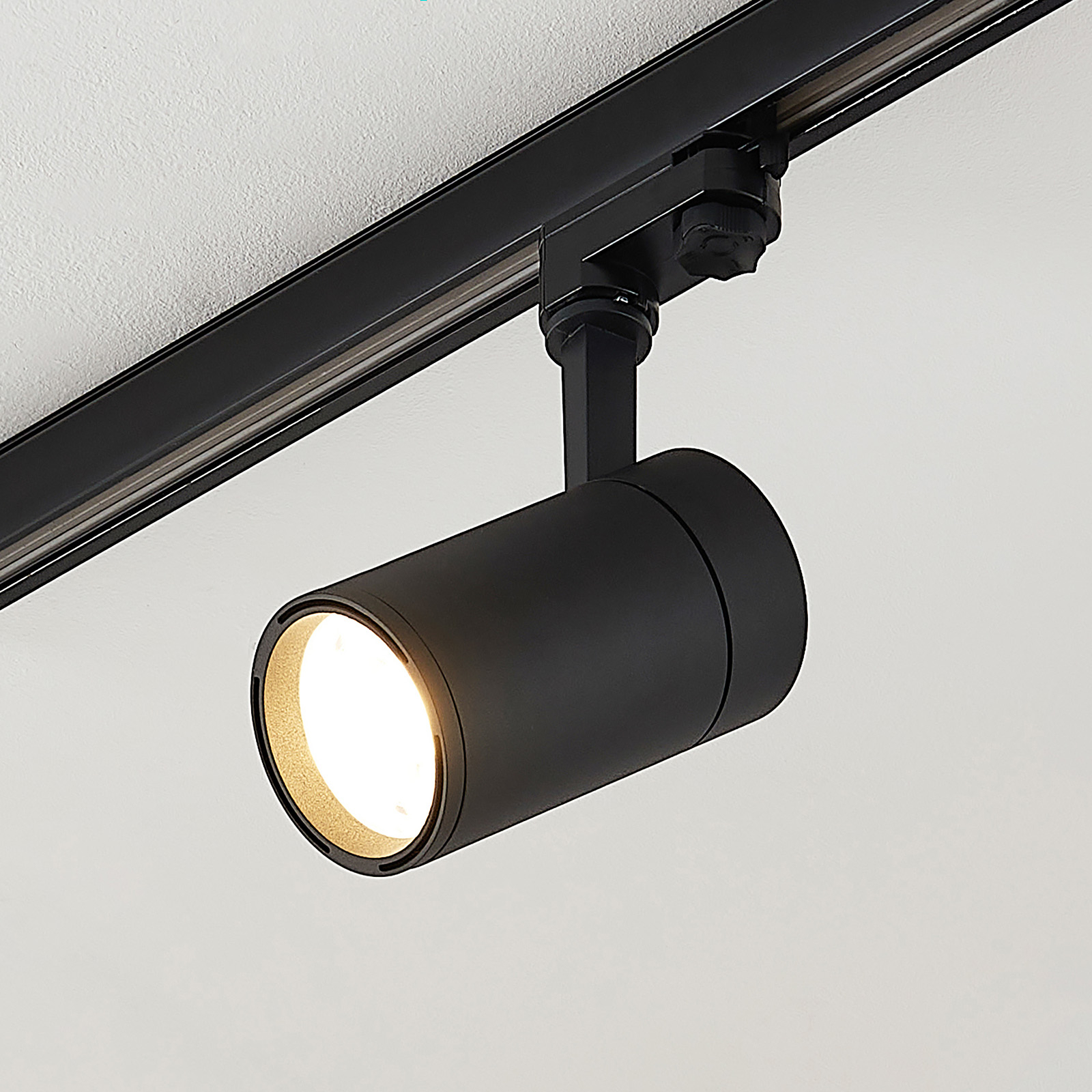 Arcchio Cady LED-kiskovalaisin, musta 15° 22W