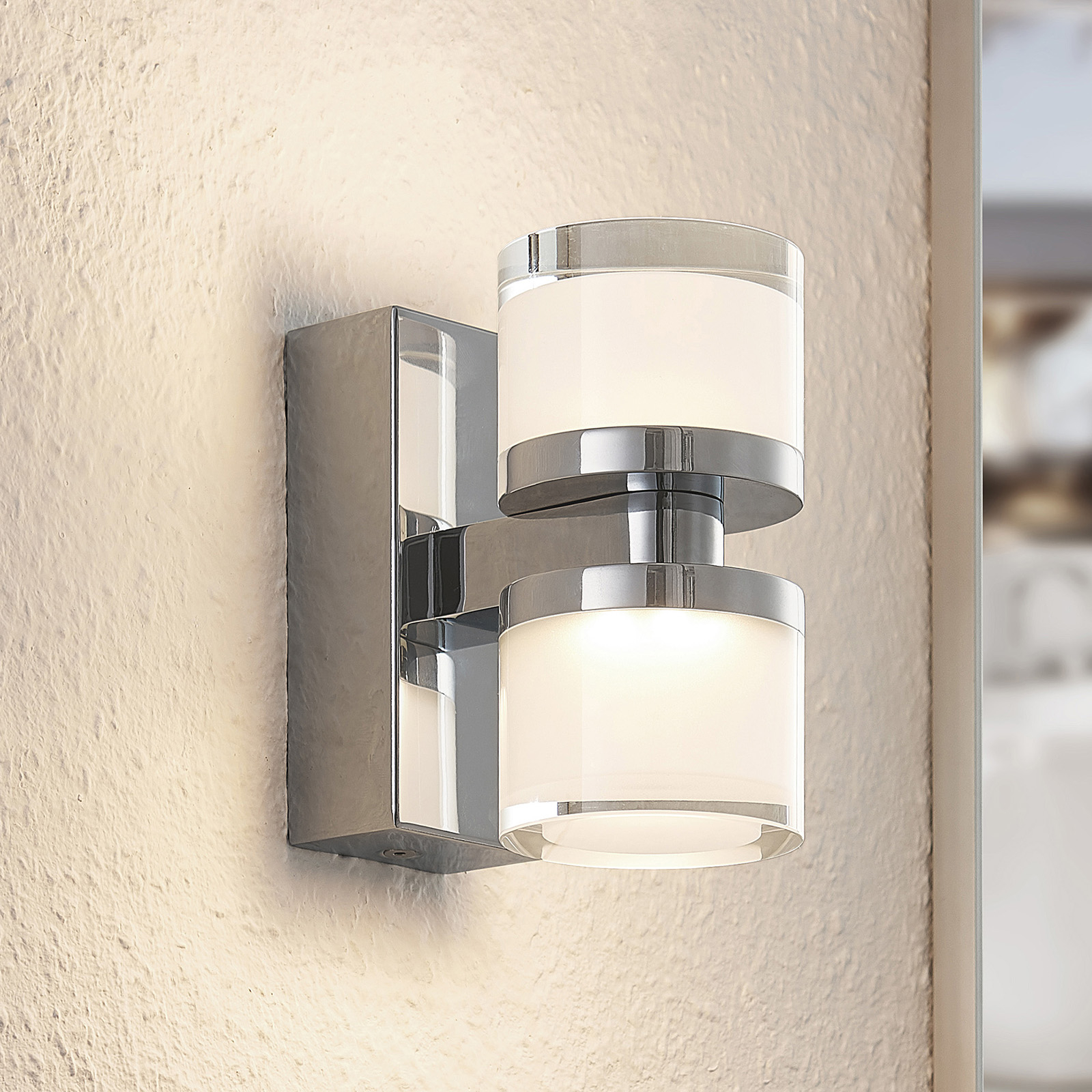 Arcchio Kejan -LED-seinälamppu IP44 2-lamp. korkea