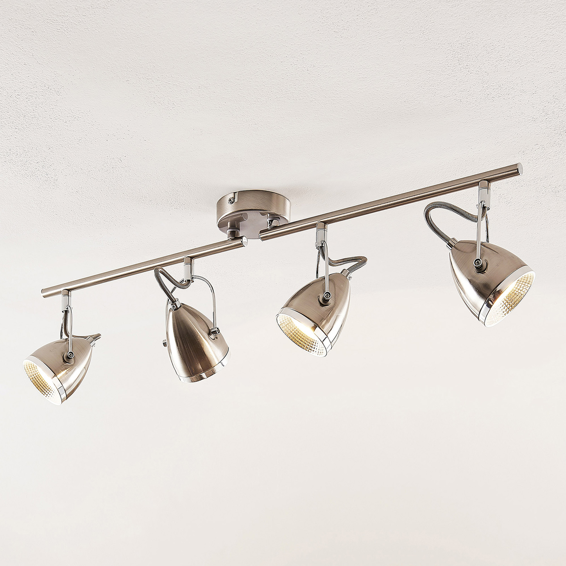 Lindby Jadon LED -kattovalaisin nikkeli, 4-lamp.