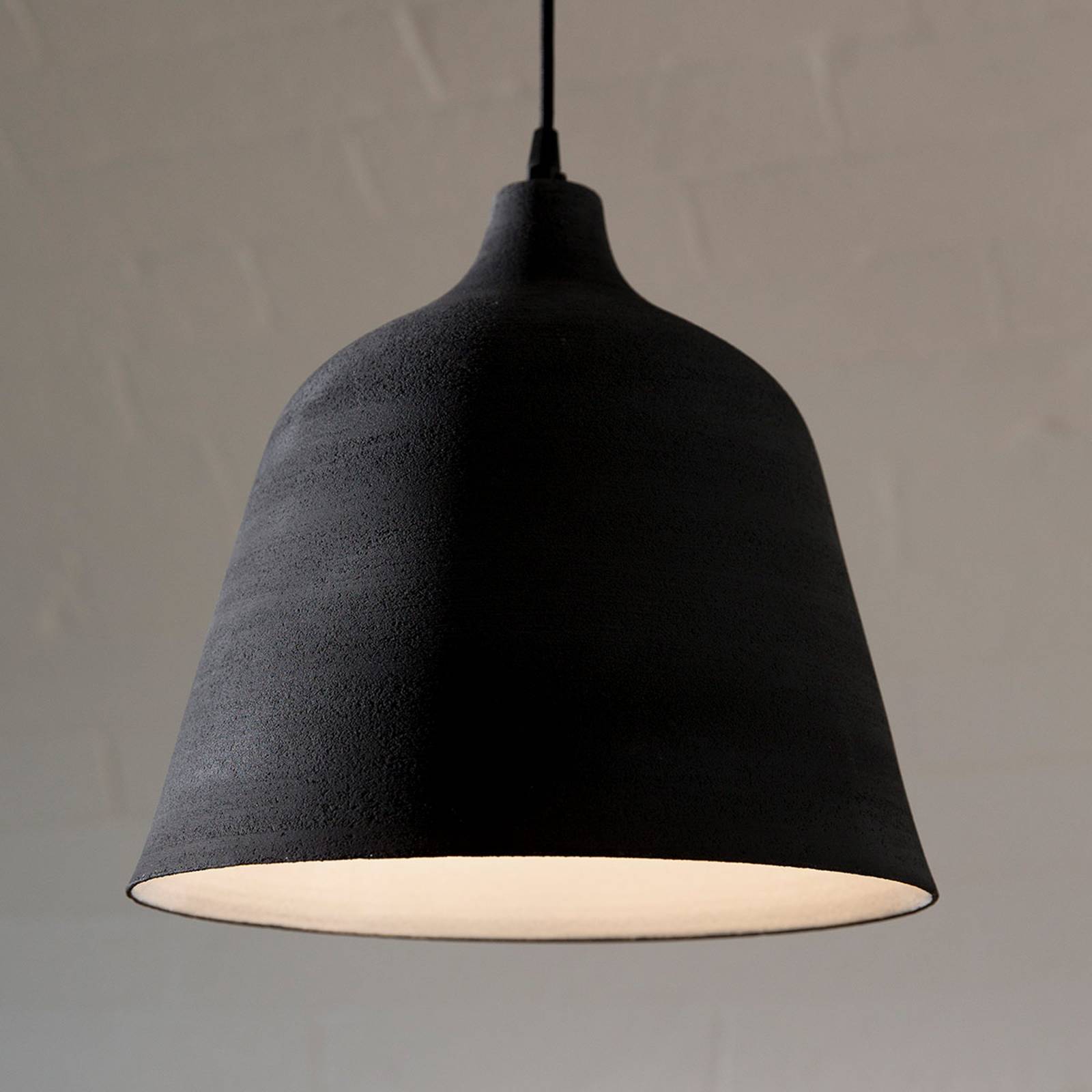 Karman T-Black - design-riippuvalaisin, 31 cm