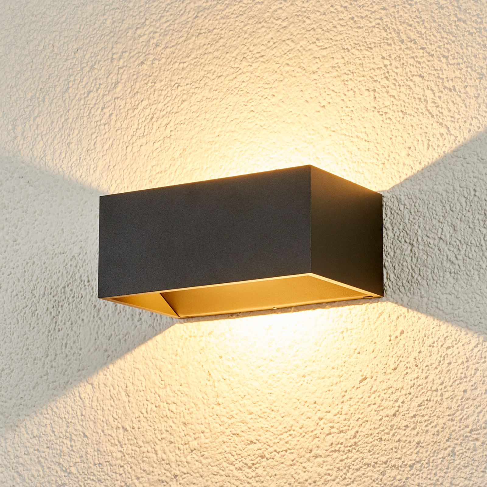 Kjella – LED-ulkoseinävalaisin