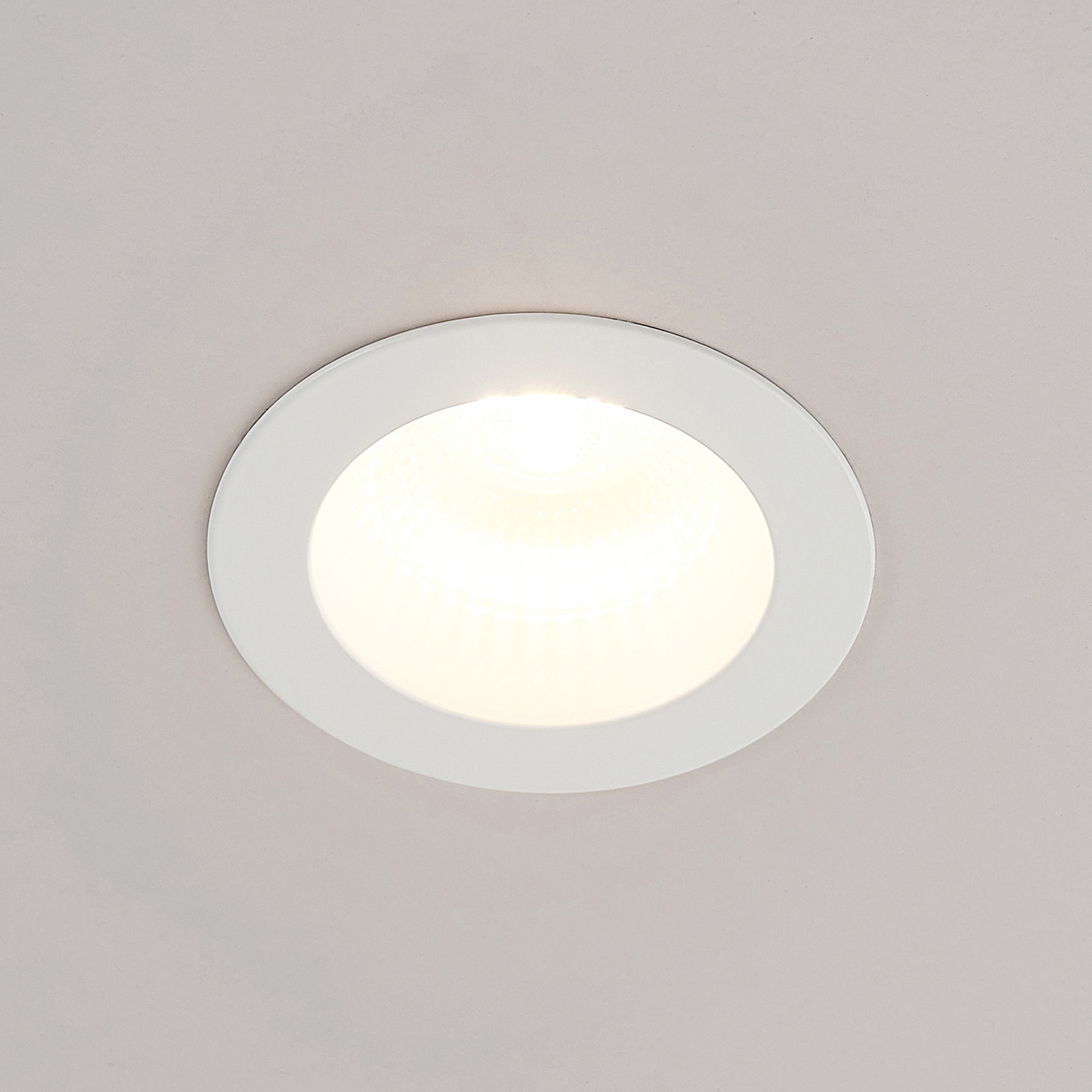 Arcchio Unai - LED-kohdevalo 2700 K IP65, 10,6W