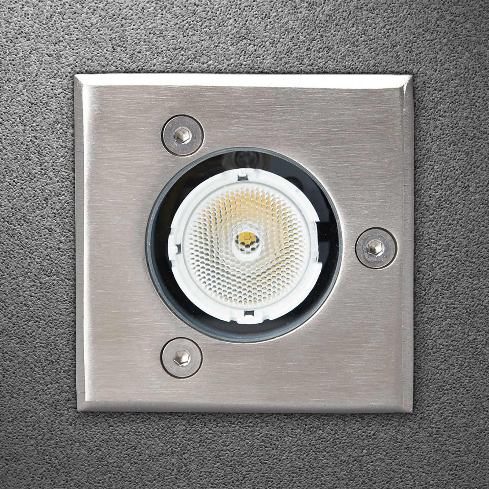 Kenan-LED-maavalaisin, IP67, 49 lumenia