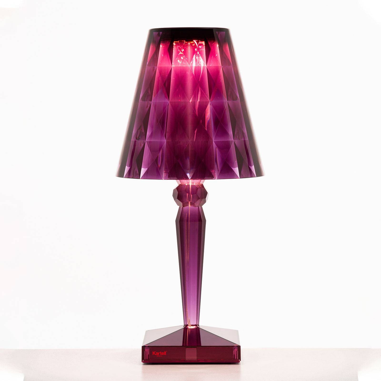 Kartell Big Battery -pöytälamppu IP54, luumu