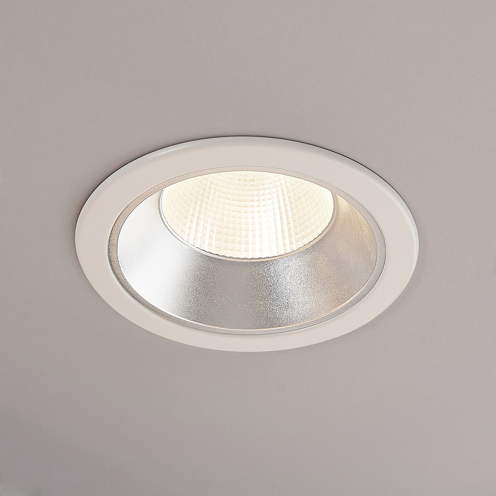 Arcchio Delano LED-kohdevalaisin, Ø 17,4 cm