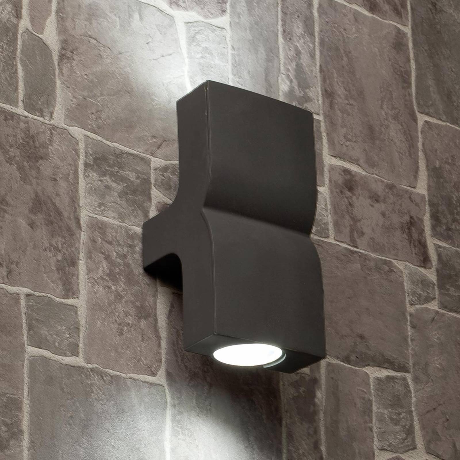 Ulkoseinälamppu KLAMP, korkeus 22,5cm 2-lamppuinen