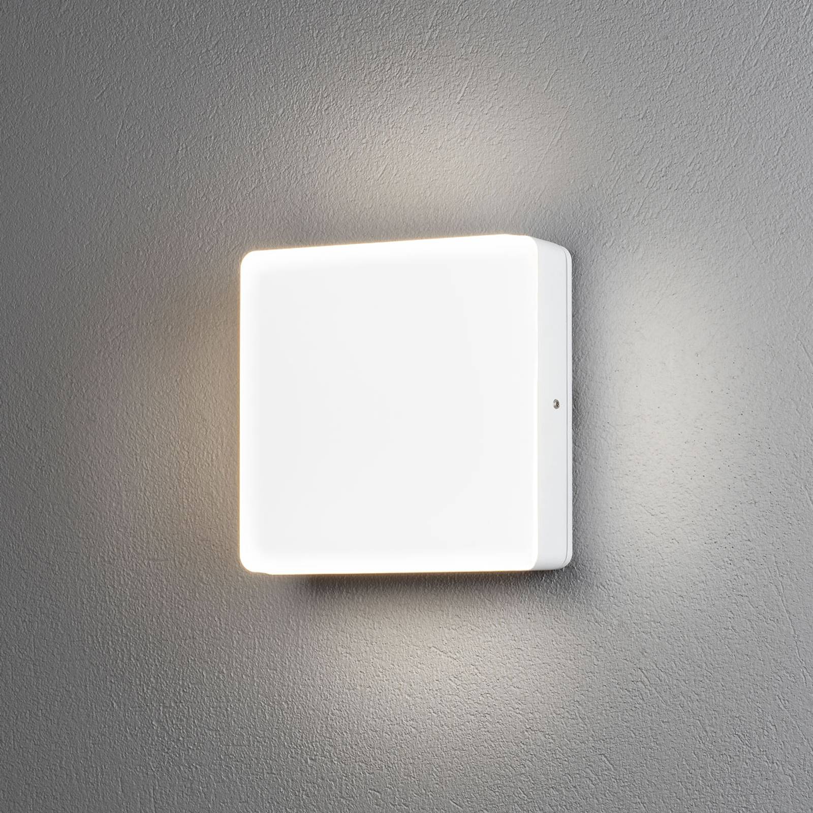 LED-ulkoseinälamppu Cesena hämärätunnistimella