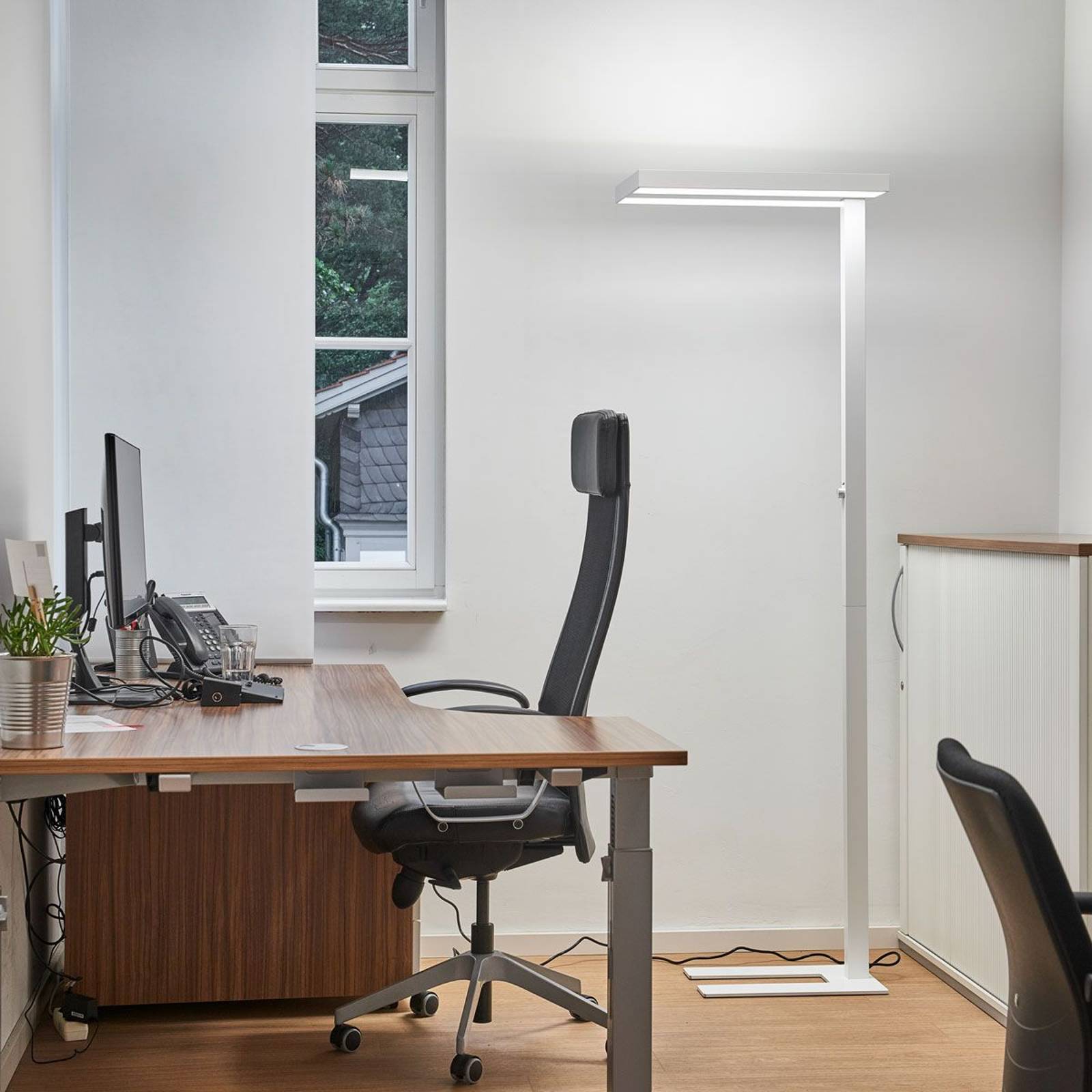 Logan – valk. LED-lattiavalaisin himmennin 4 000 K