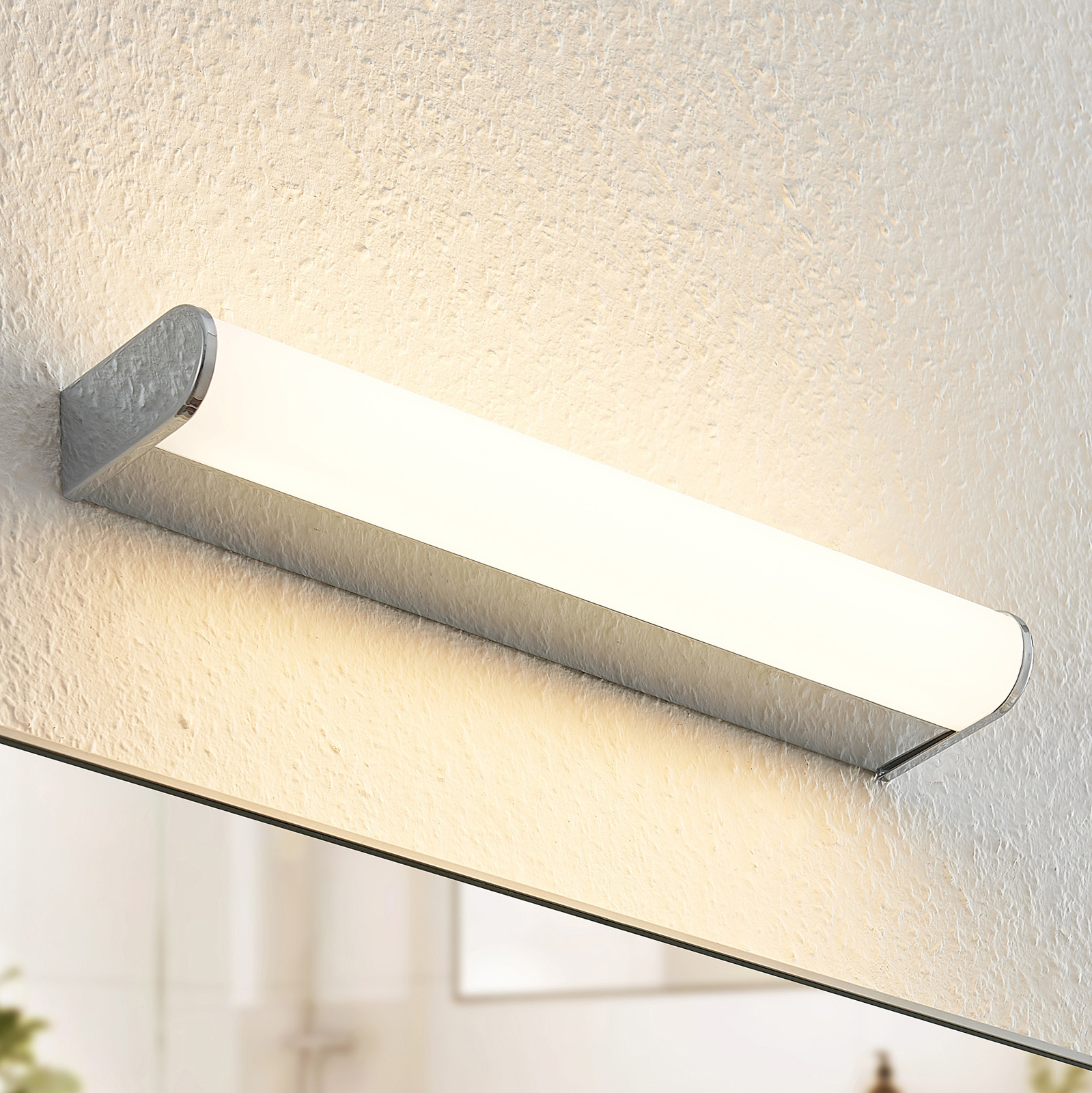 Arcchio Ecaterina kylpyhuoneen LED-lamppu, 37 cm