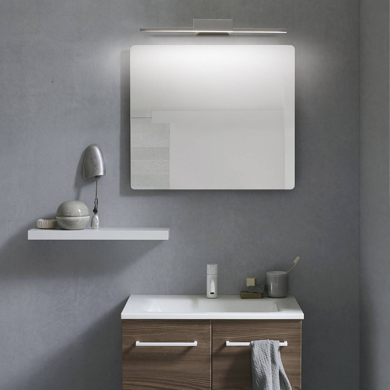 Kylpyhuoneen LED-seinälamppu Yei, leveys 35 cm