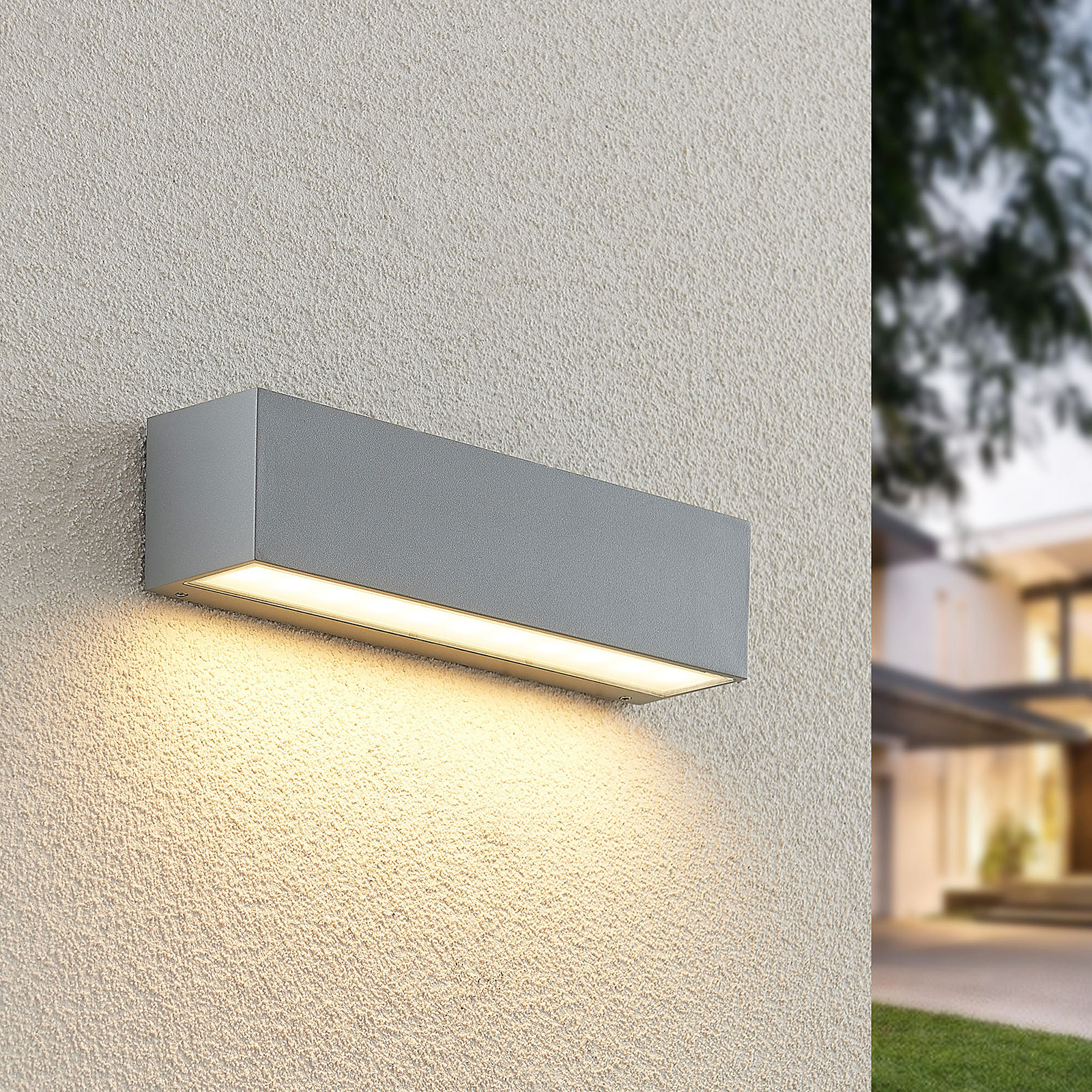 Lucande Lengo-LED-seinävalo 25cm hopea 1 lamppua