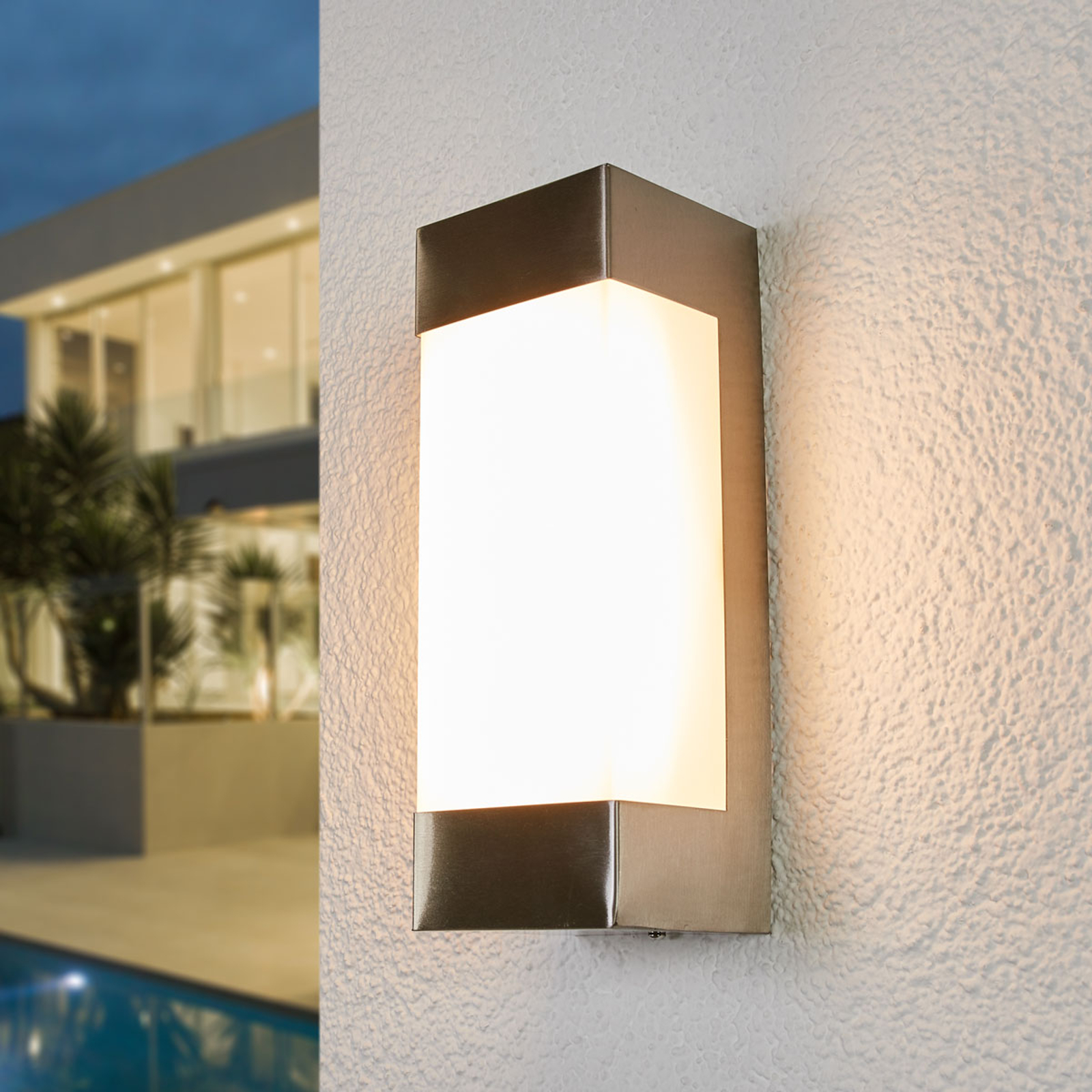 Severina – LED-seinälamppu, ruostumaton teräs
