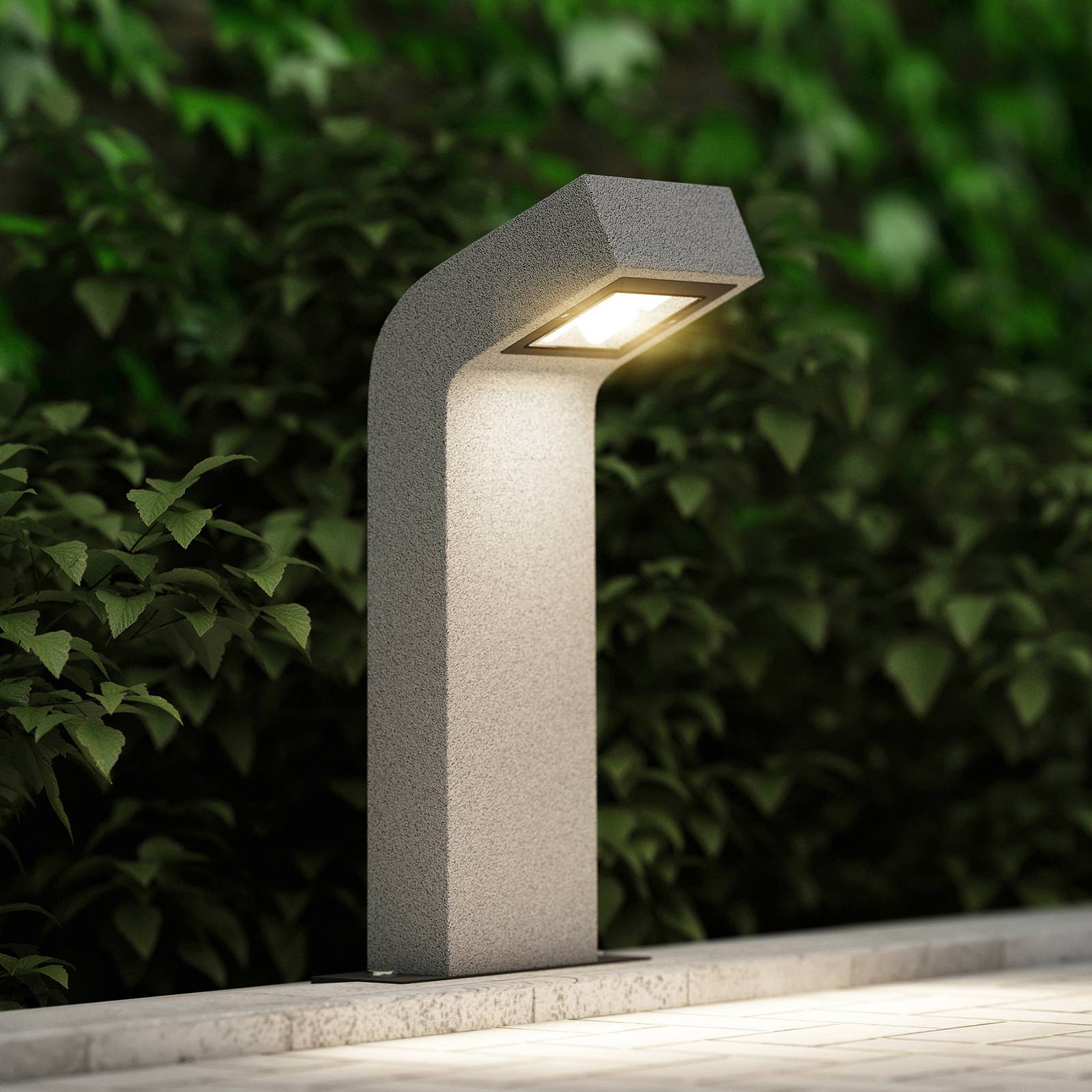 Arcchio-LED-pylväsvalaisin Vavara, korkeus 45 cm