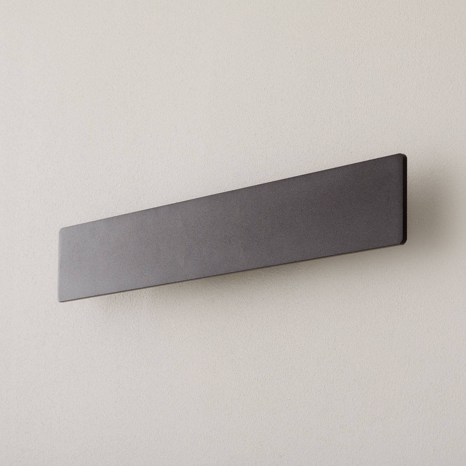 LED-seinävalaisin Zig Zag, musta, leveys 53 cm