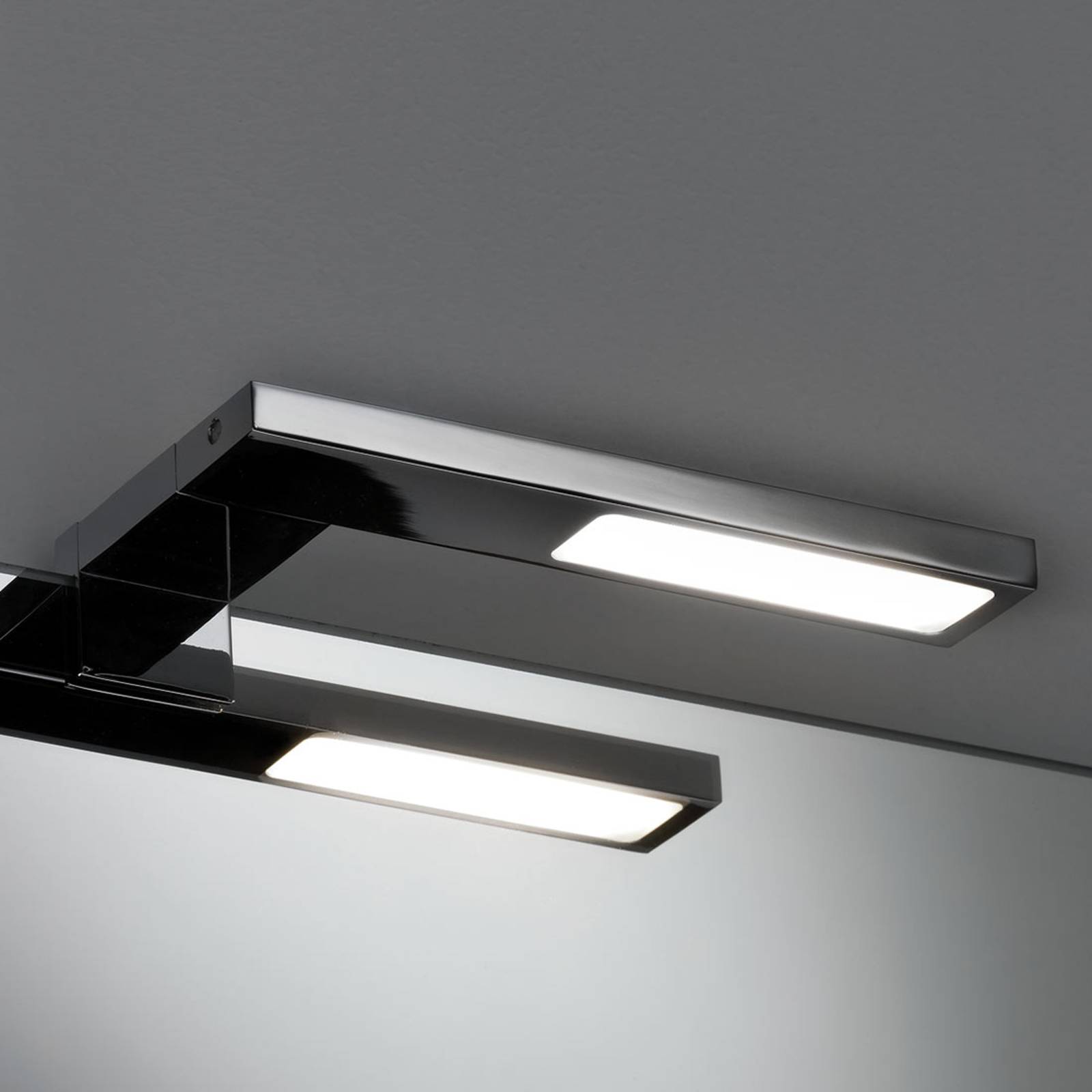 Paulmann Galeria Hook -LED-peililamppu