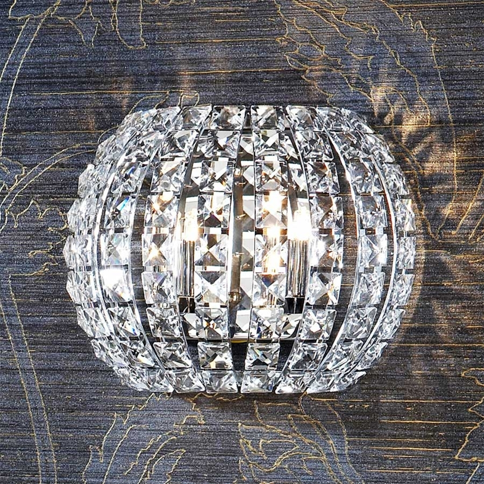 DIAMOND-LED-kristalliseinävalaisin