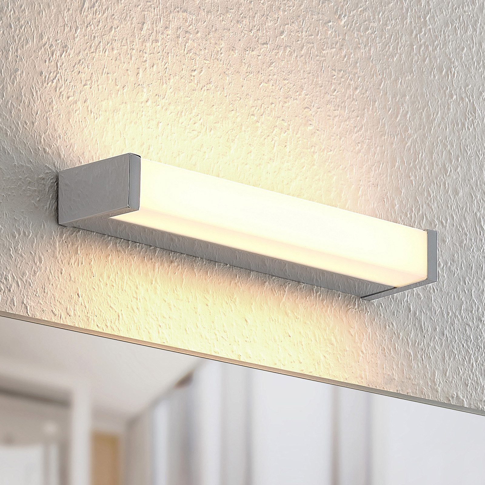 Lindby Kluna -LED-peilivalaisin, 30 cm