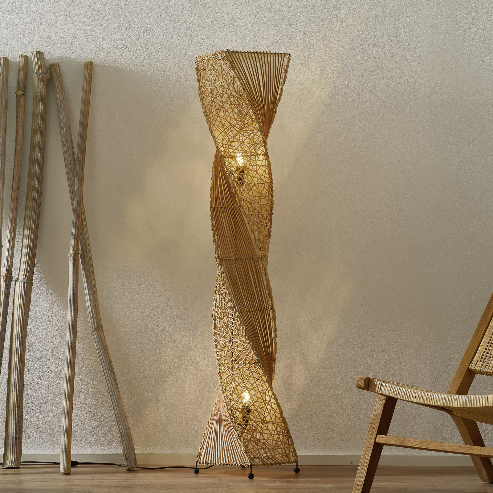 Korkealuokkainen jalkalamppu Marco, 150 cm