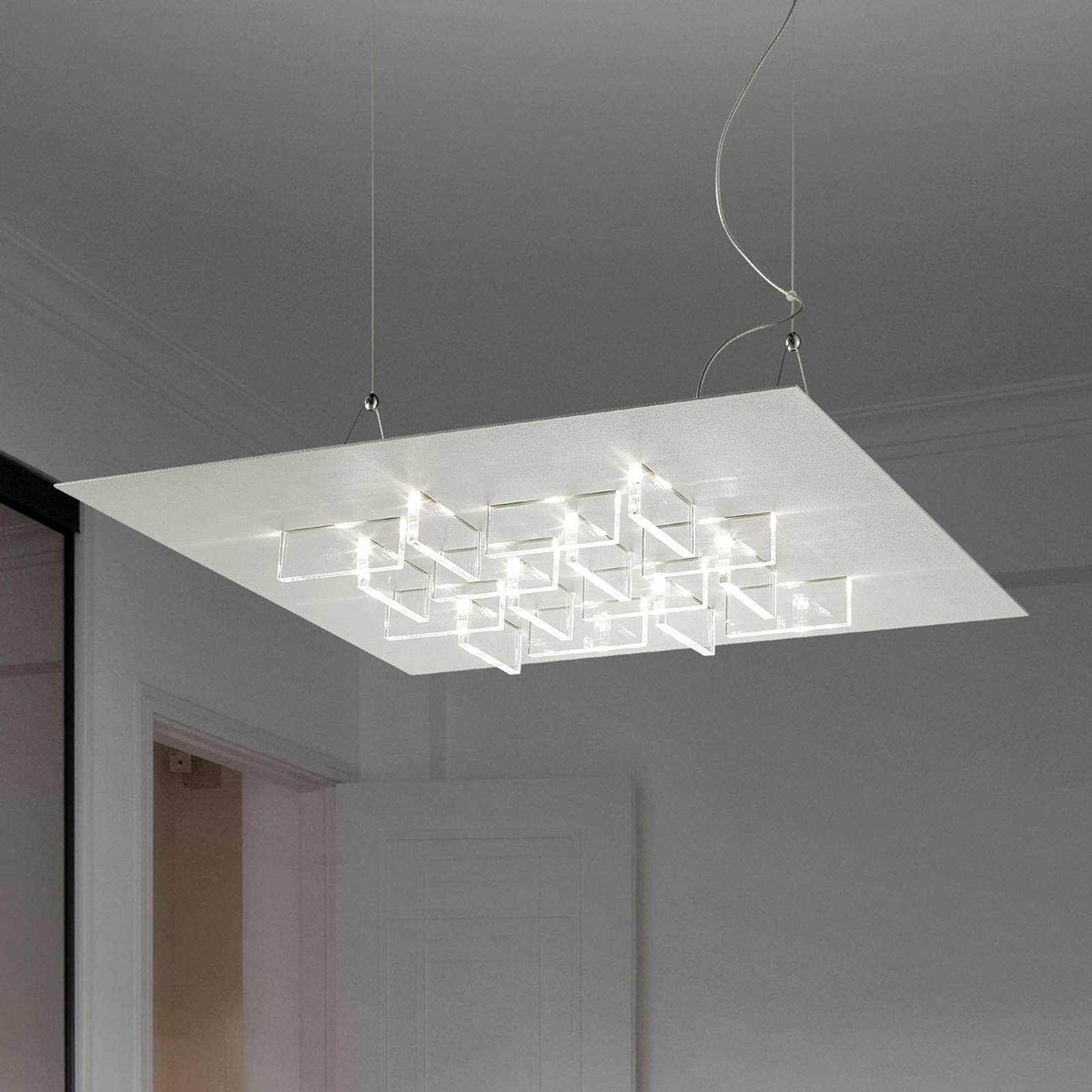 Ainutlaatuinen LED-riippuvalaisin Cristalli