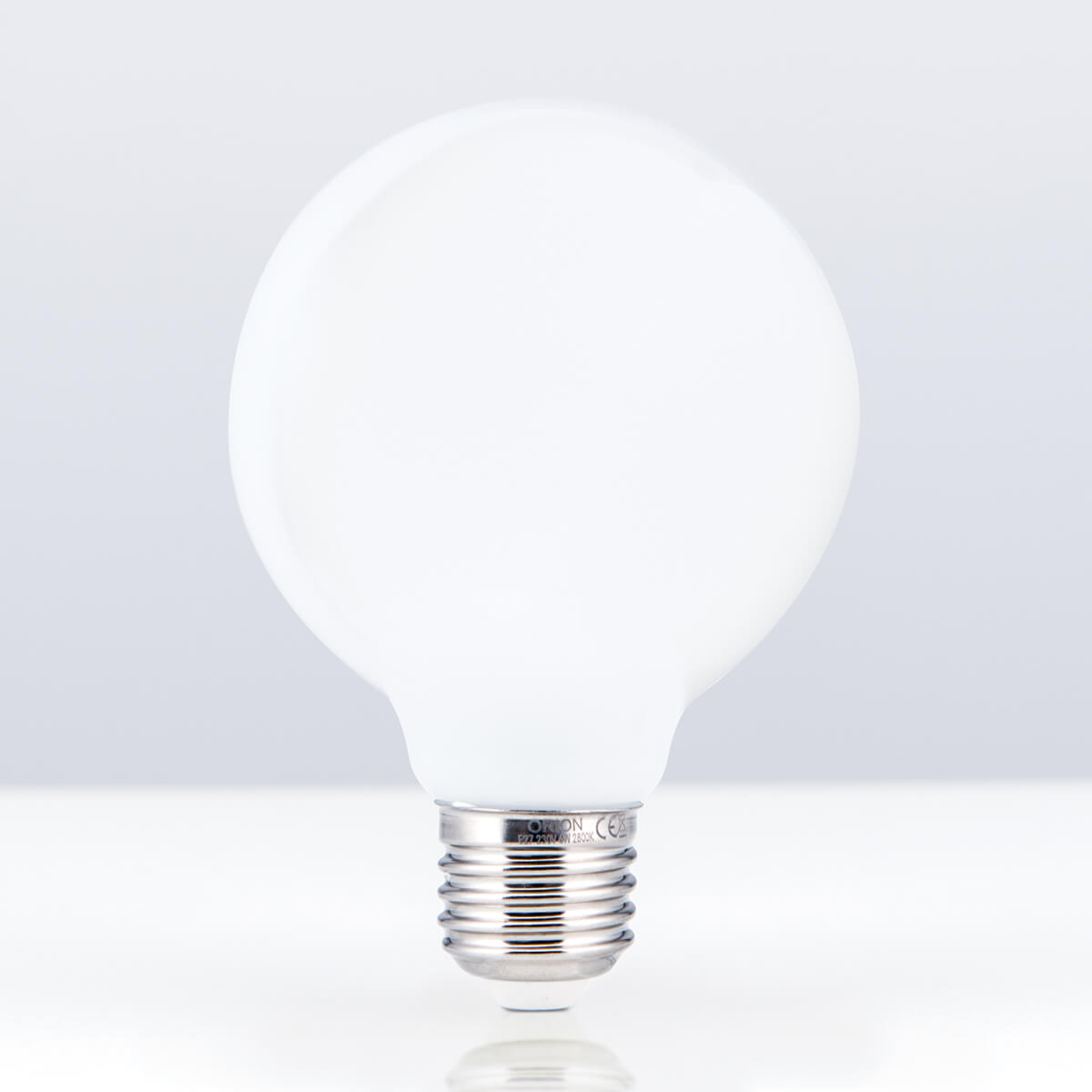 LED-pallolamppu G80 E27 6 W 828, opaali