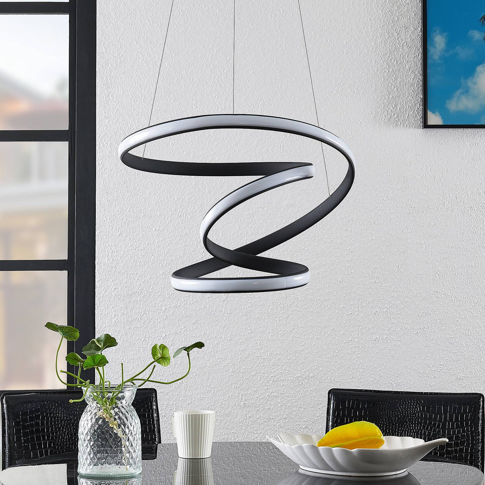 Lucande Sakina -LED-riippuvalaisin Ø 48 cm