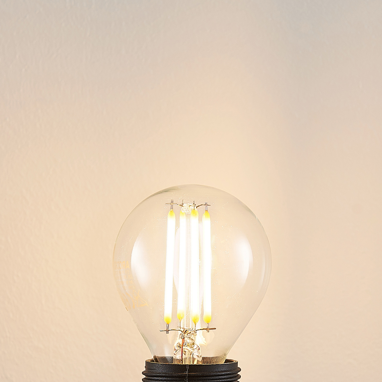 LED-lamppu E14 P45, 4 W 2 700 K kirkas