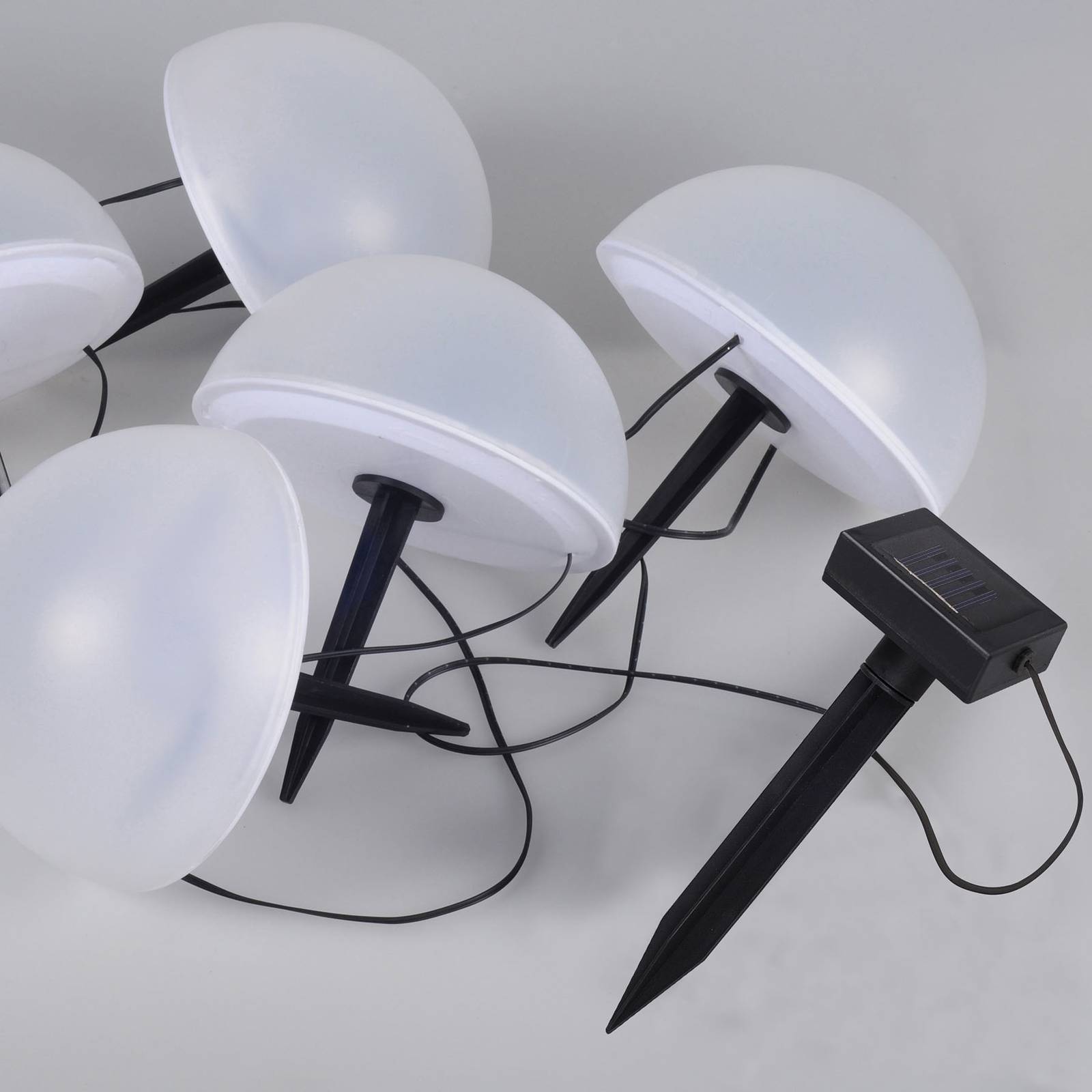 Aurinkokäyttöinen LED-valoketju 33980RGB