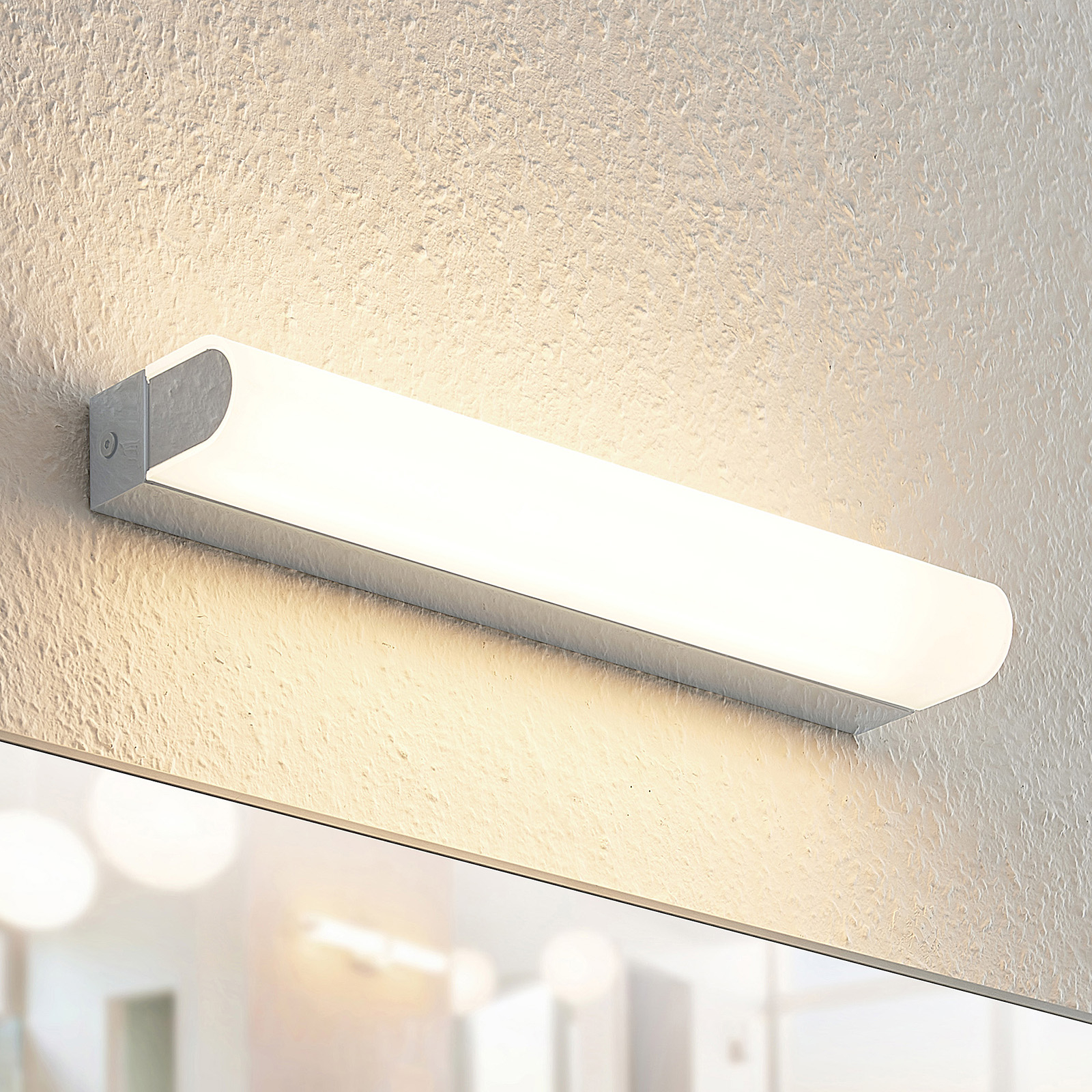 Arcchio Mourice -LED-seinävalaisin, IP44, 35 cm