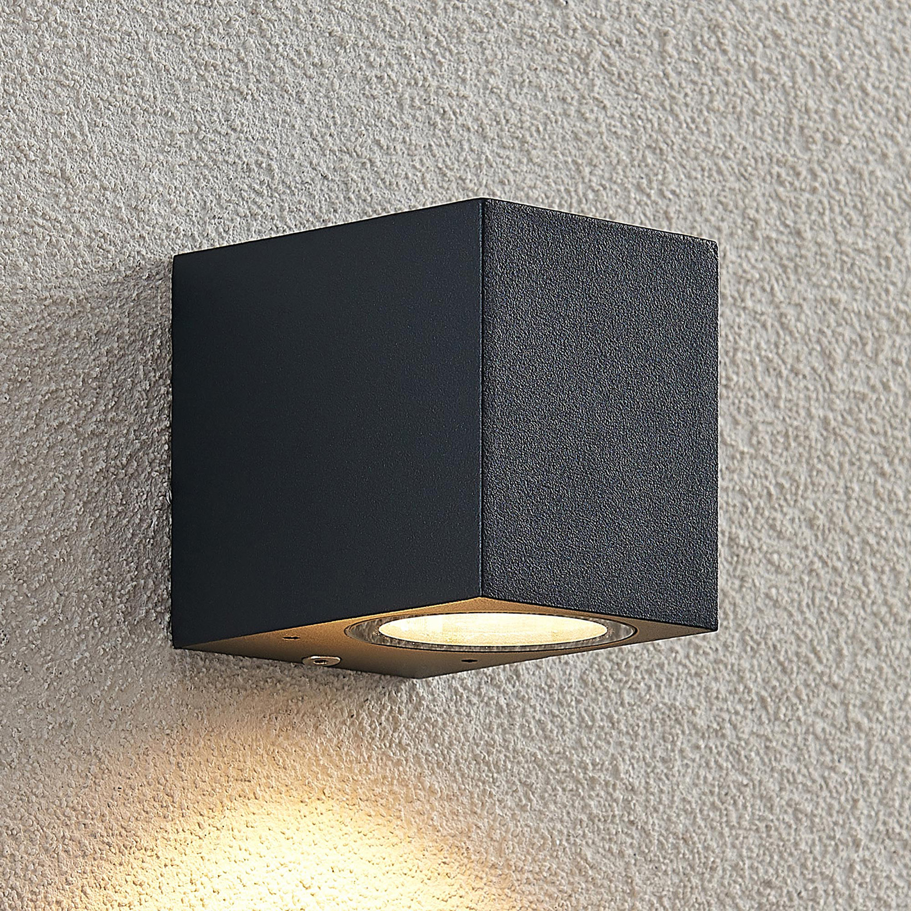 ELC Fijona -LED-ulkoseinälamppu, kulmikas, 8,1 cm