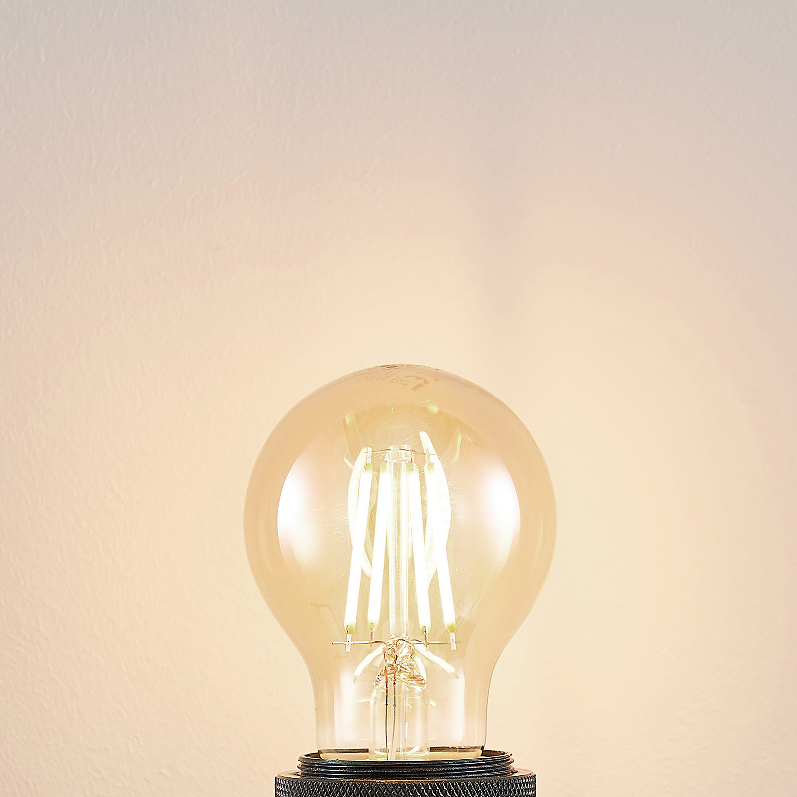 LED-lamppu E27 A60 6,5 W 2 500 K meripihka
