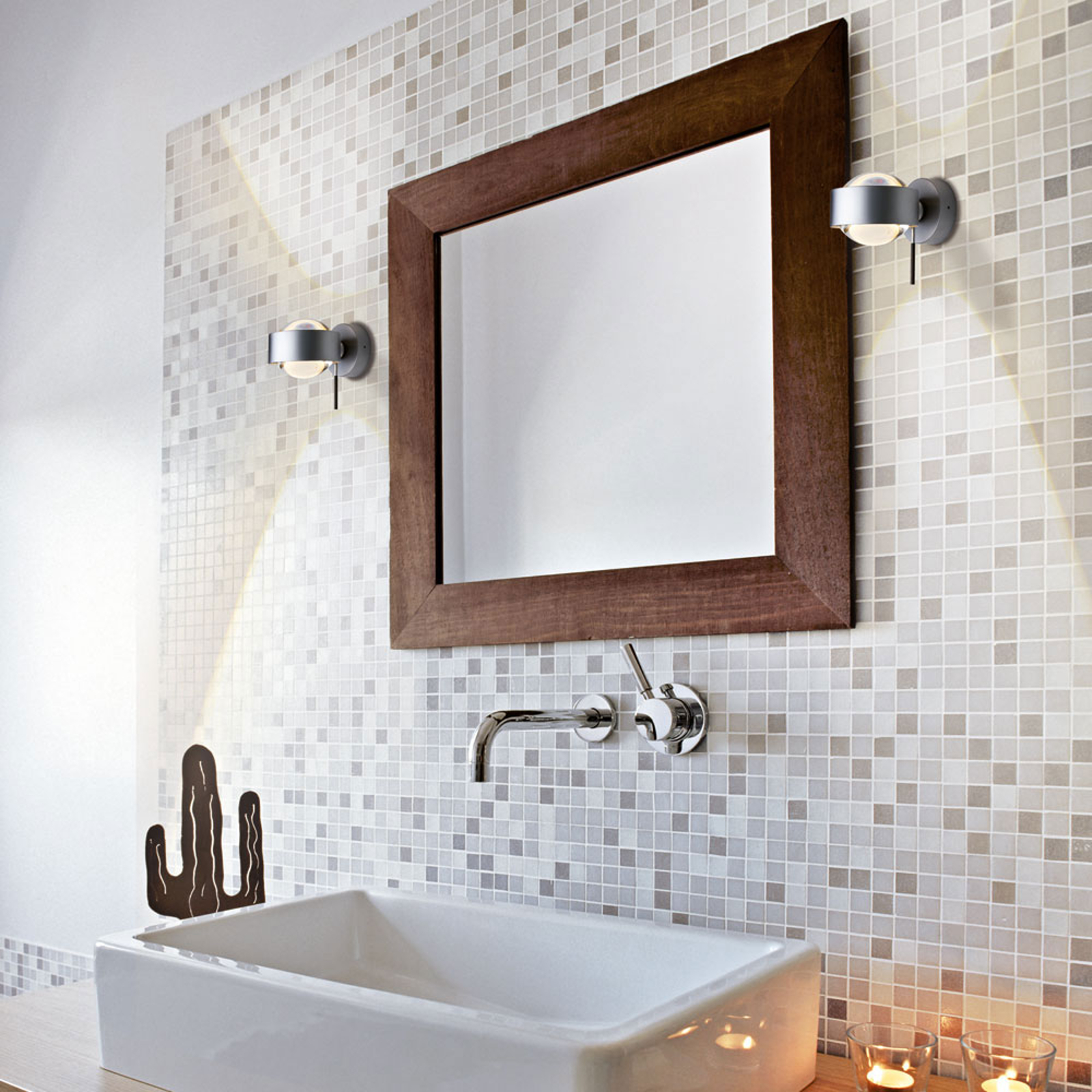 LED-seinävalaisin Puk Wall+, matta kromi