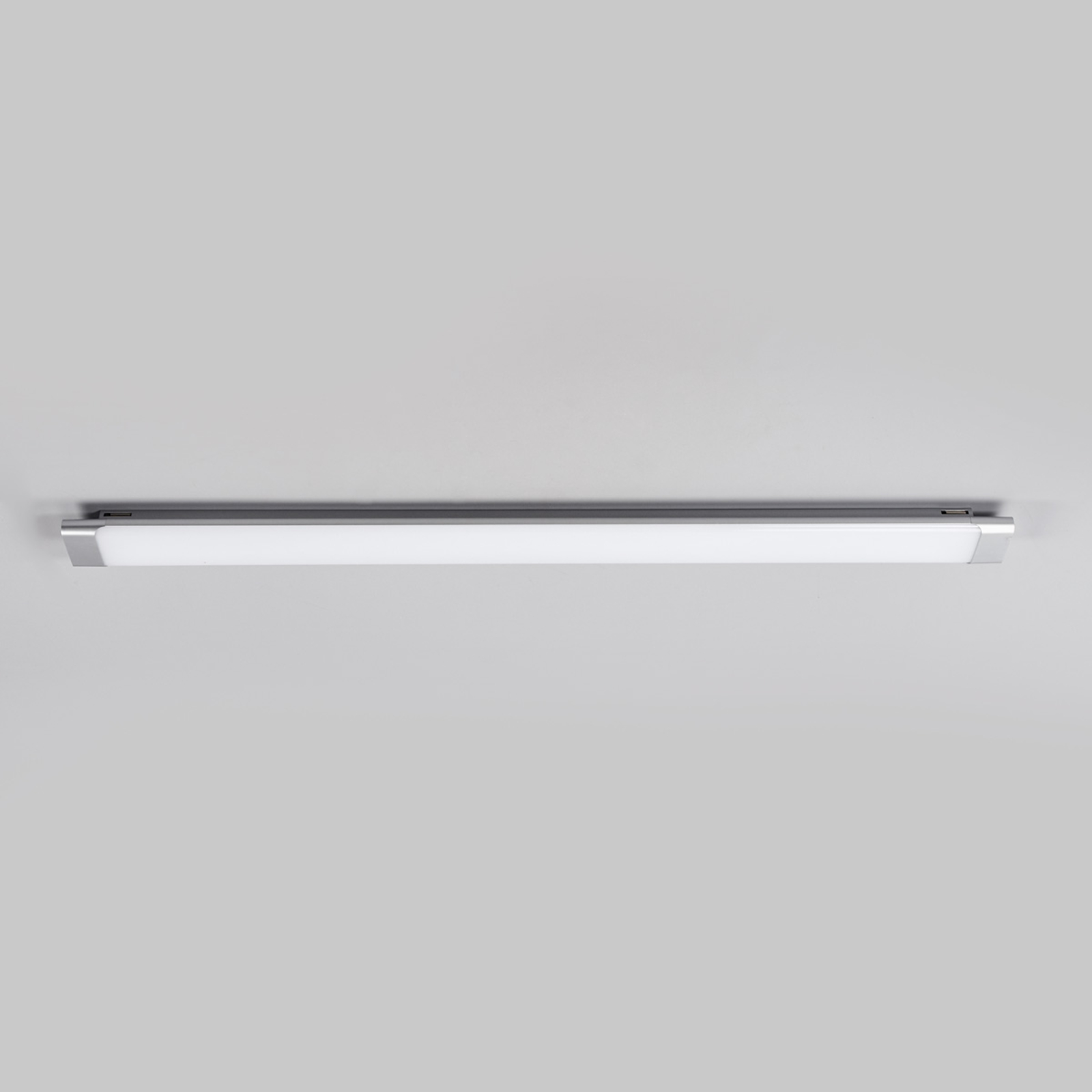 Vinca – LED-kattovalaisin, 120 cm
