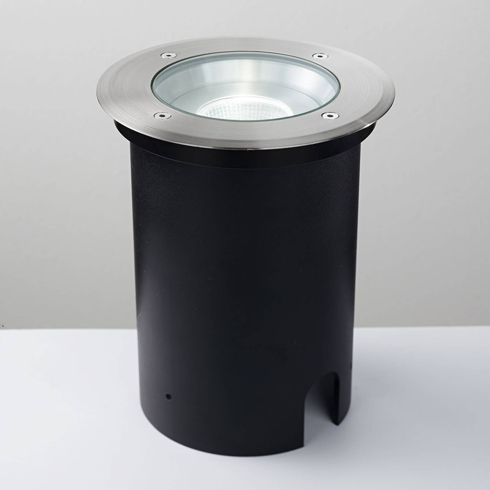 Scotty 6 -LED-uppovalo, IP67