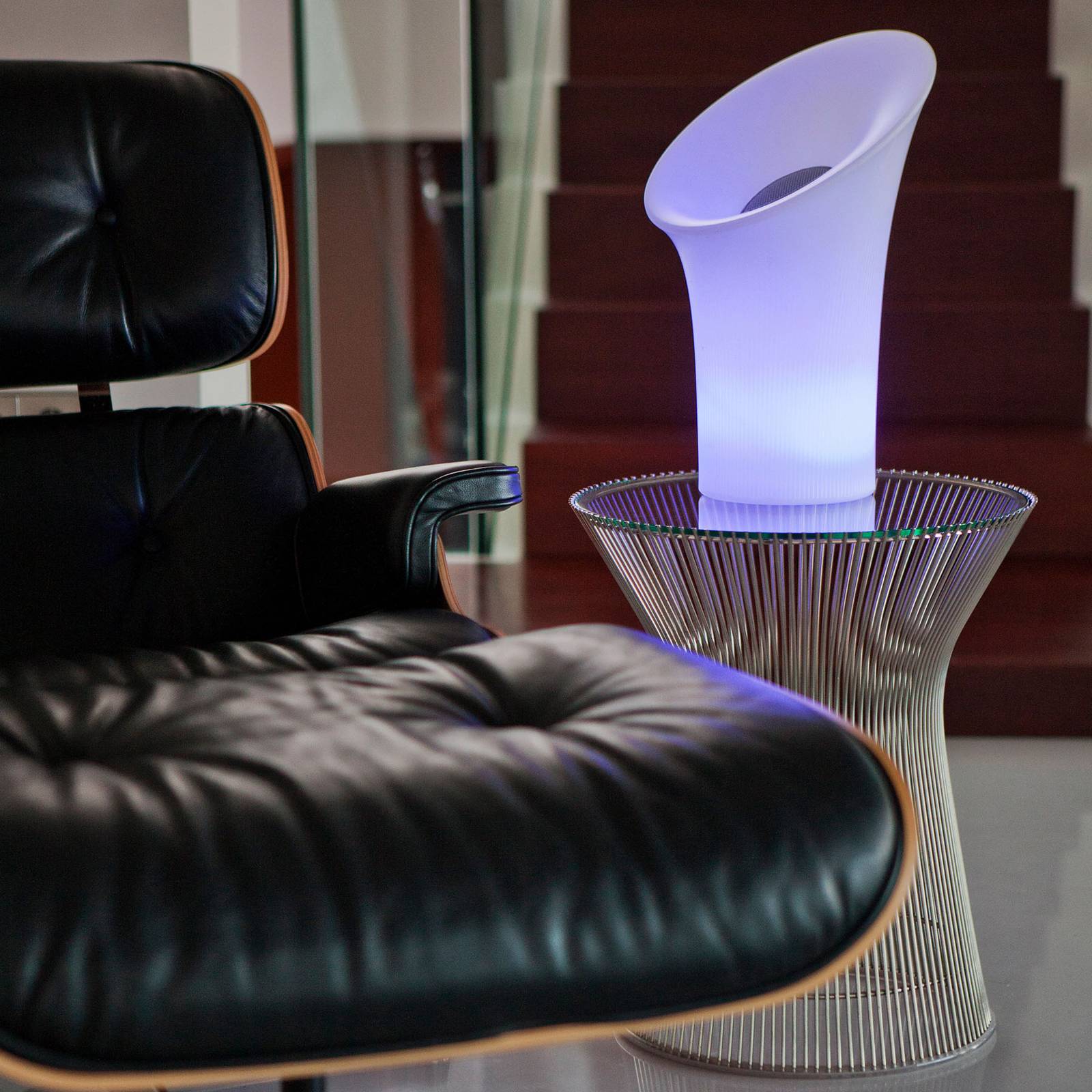 Newgarden Nipper -LED-lamppu kaiuttimella