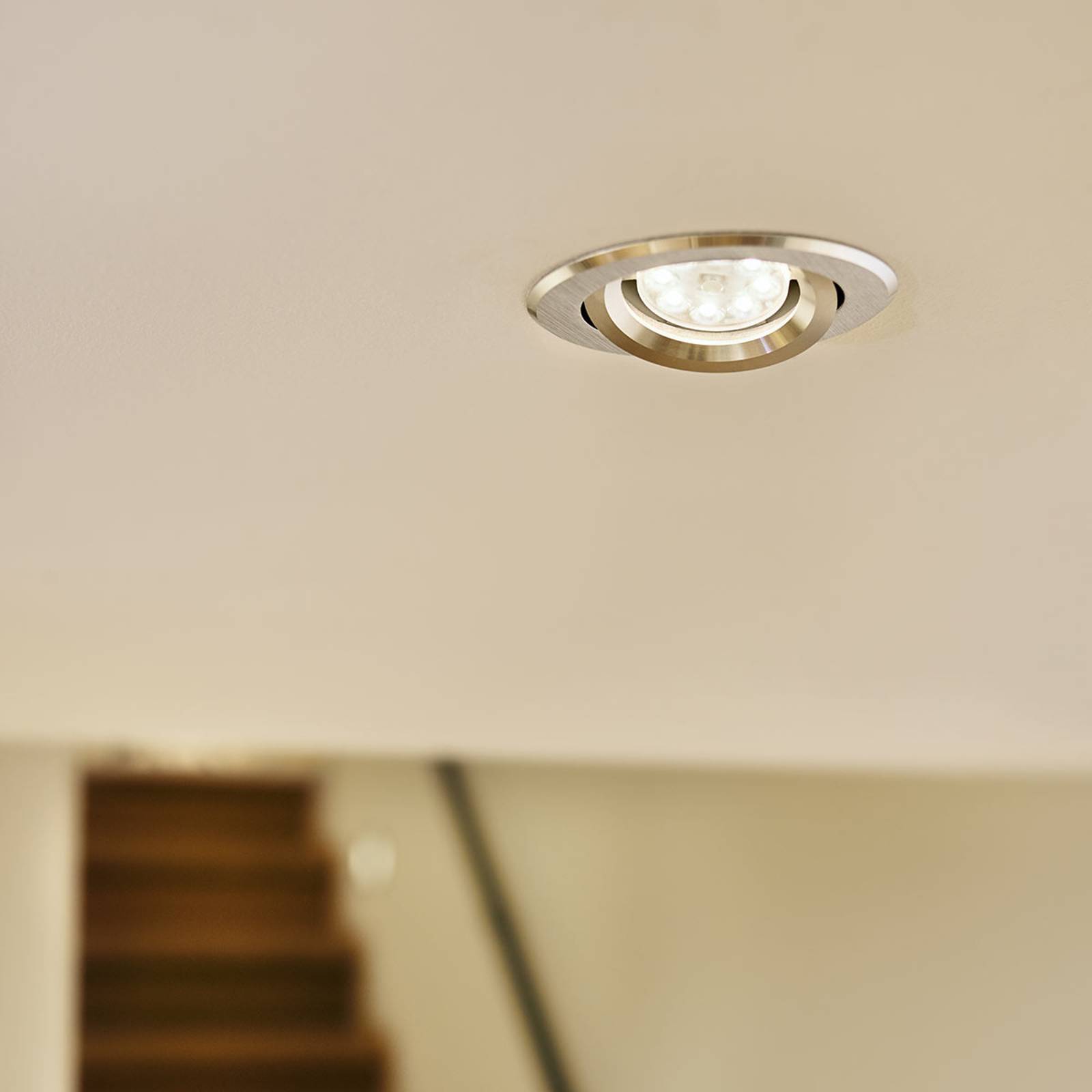 GU10 PAR16 -LED-heijastinlamppu 3,5W, 2 700K