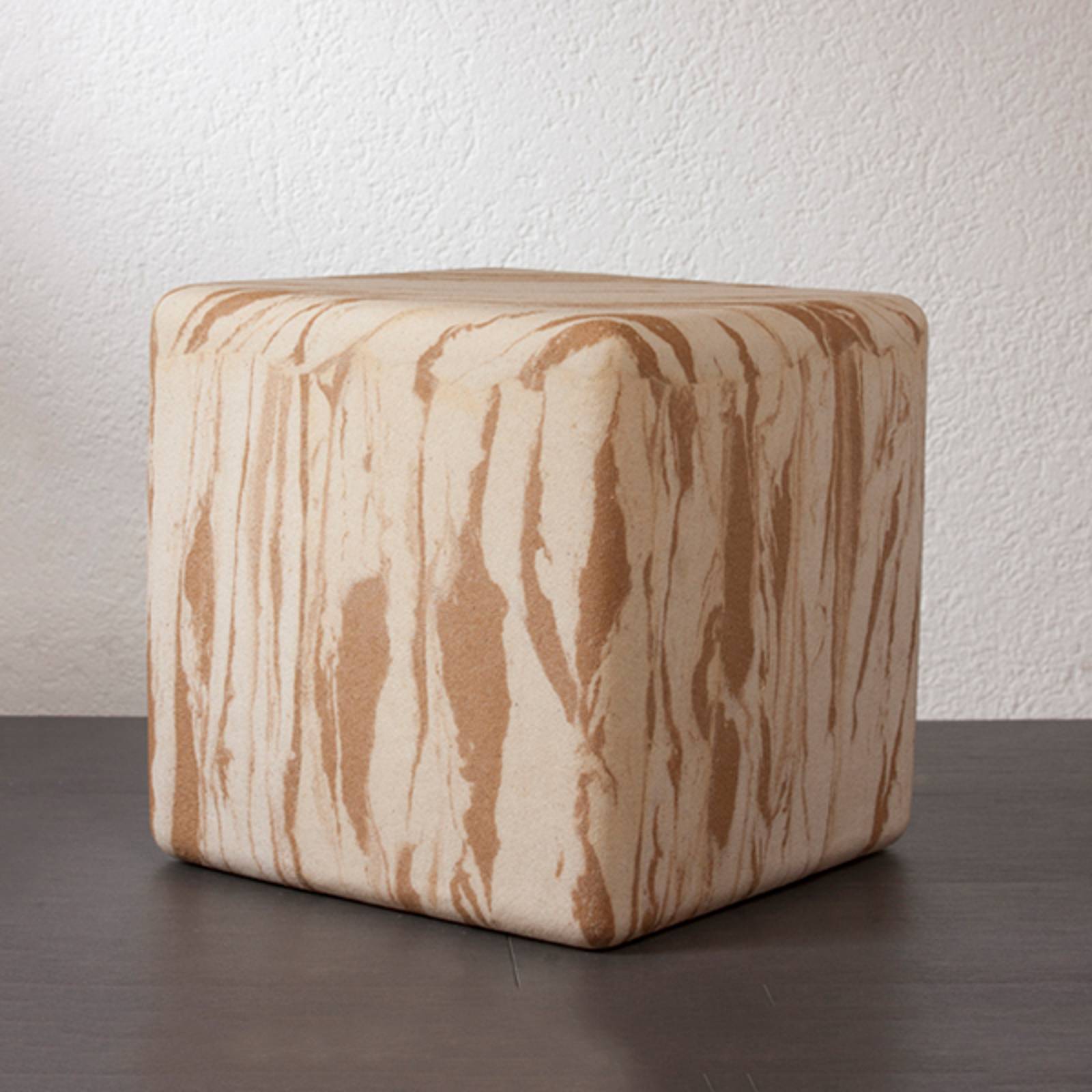 Kuutio Sahara 45 cm kumialustalla