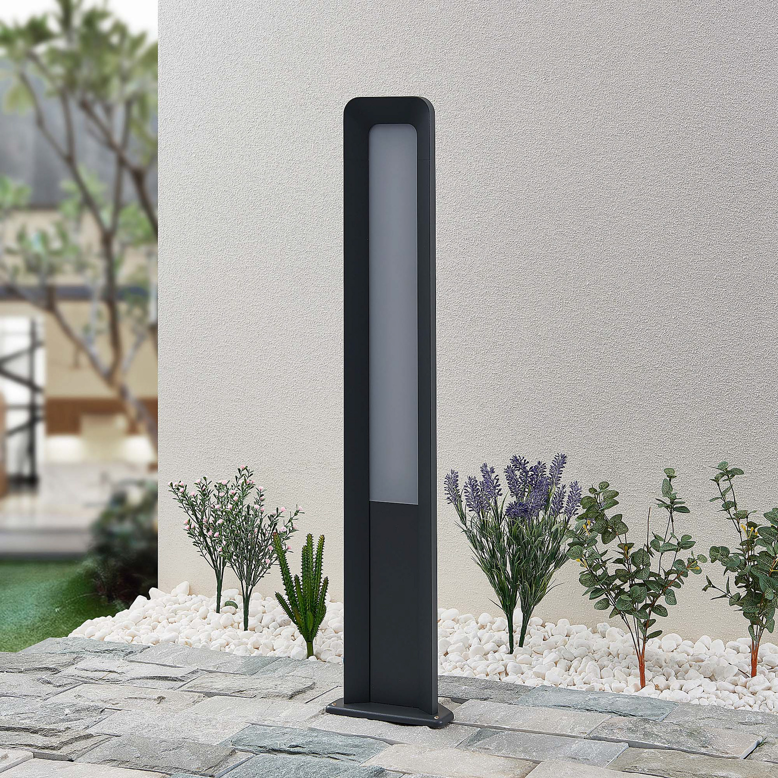 Lucande Secunda -LED-pylväsvalaisin, korkeus 80 cm