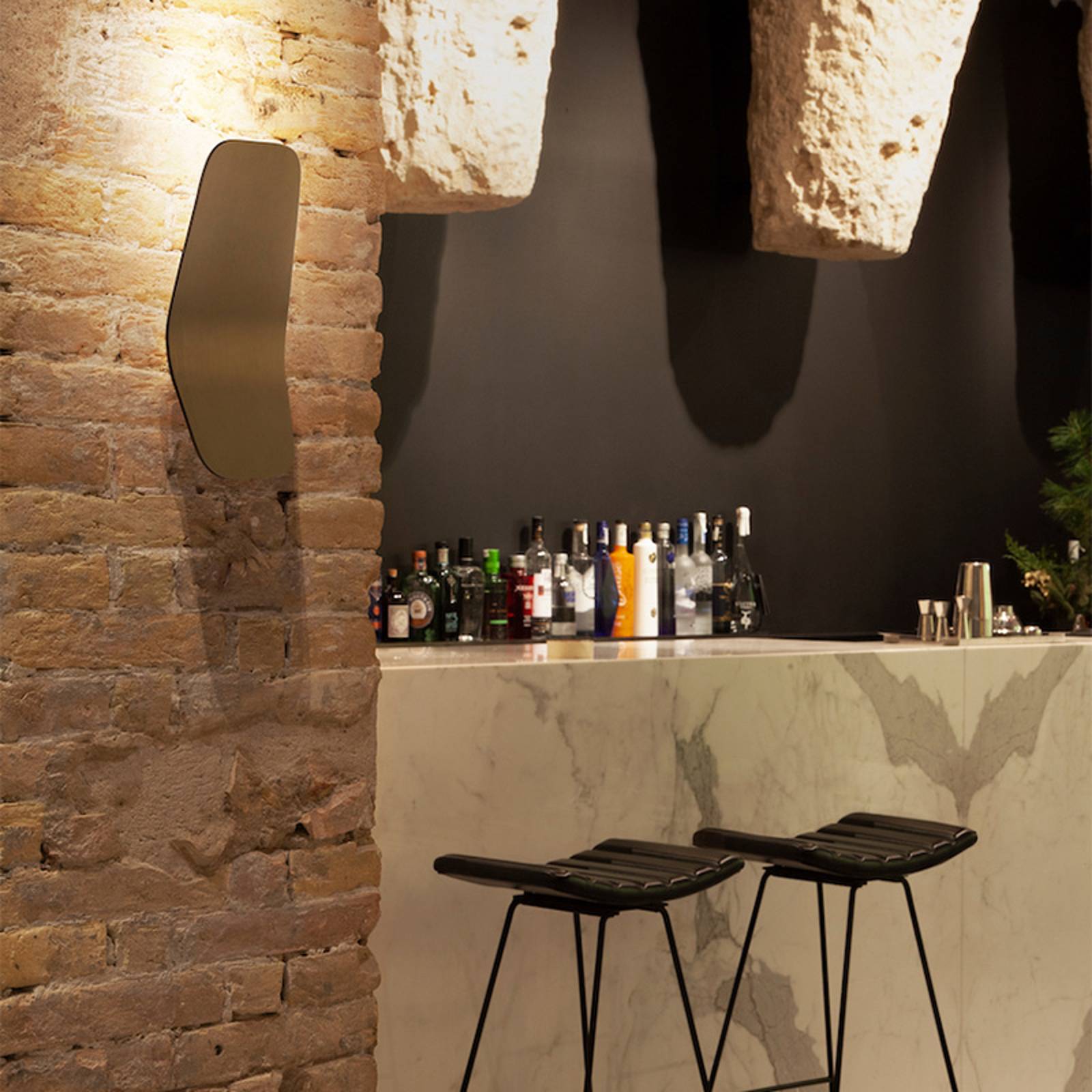 Casablanca Ashiya LED-seinävalonheitin, pronssi