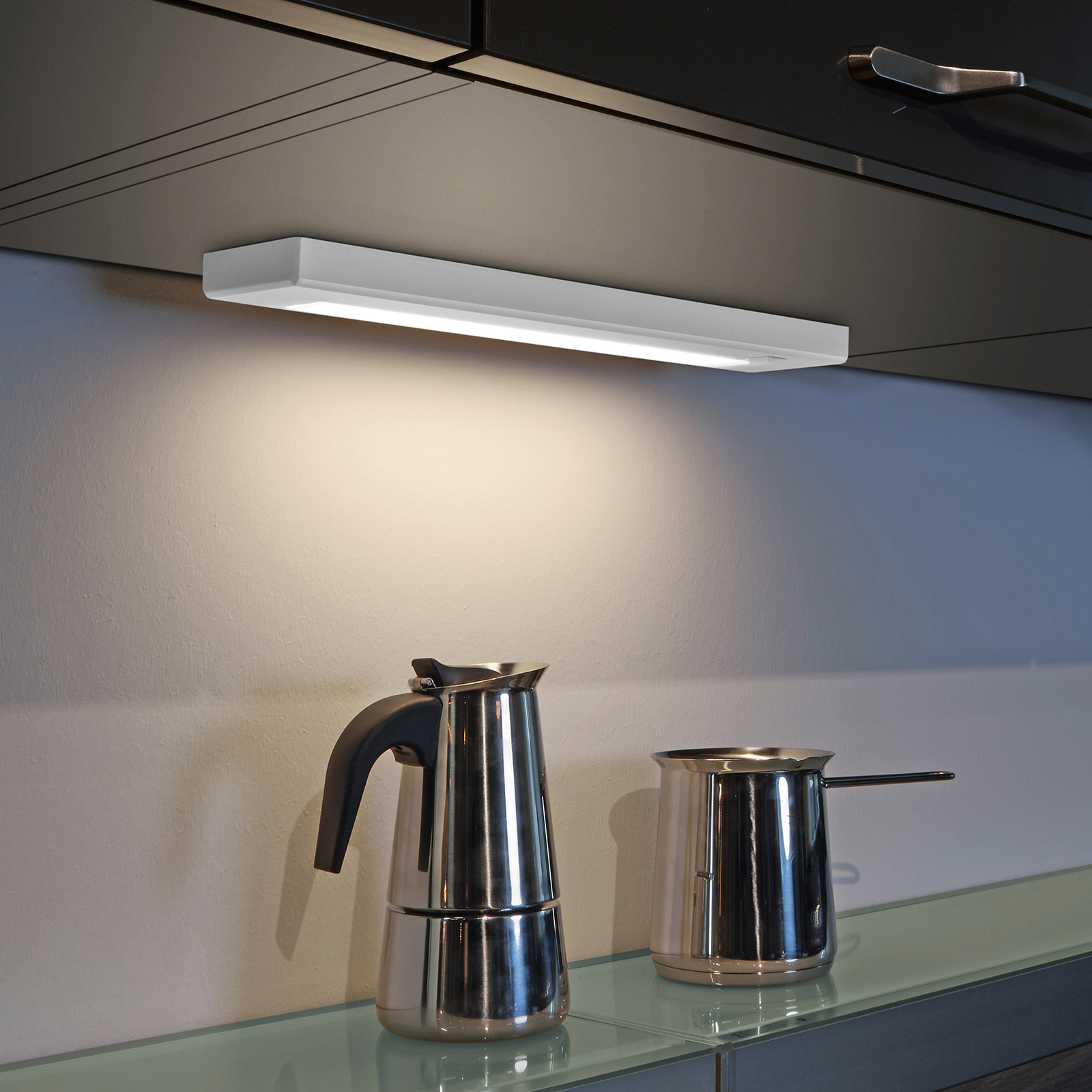 LED-kaapinalusvalaisin Alino, pituus 34 cm