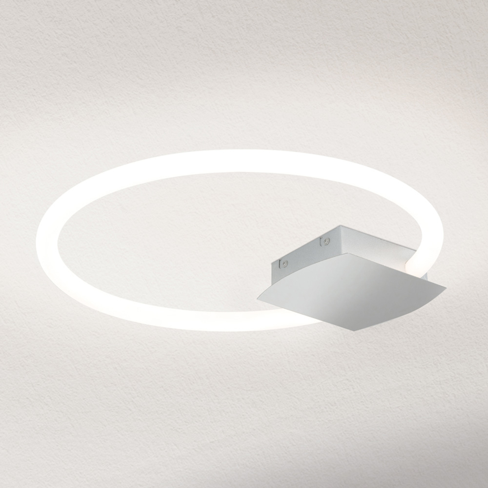 LED-kattovalaisin Karlsson, pyöreä, 42 cm