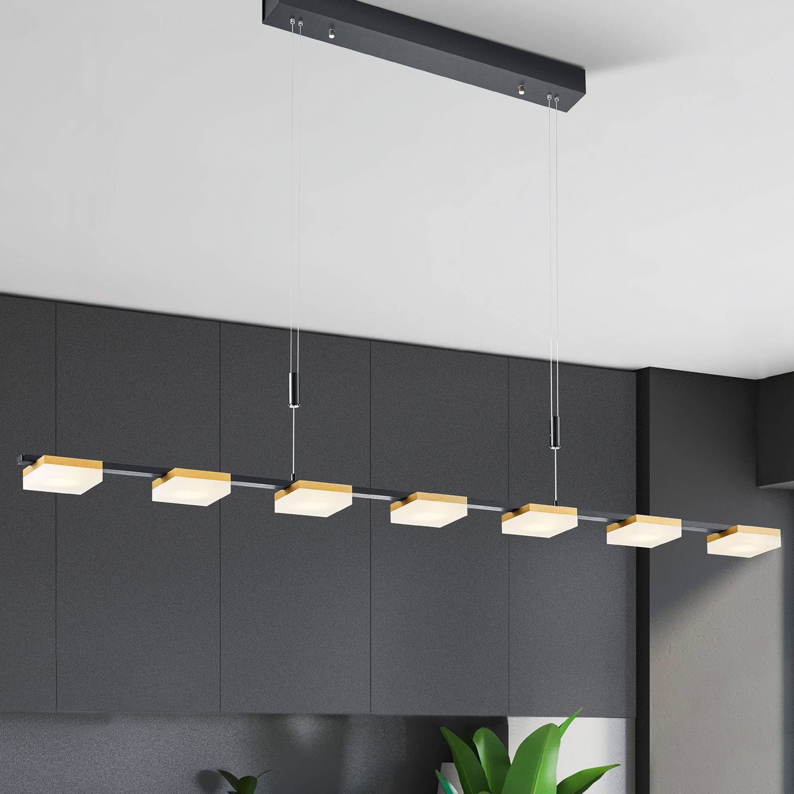 Bopp Quad -LED-riippuvalo 7-lamppuinen musta/kulta