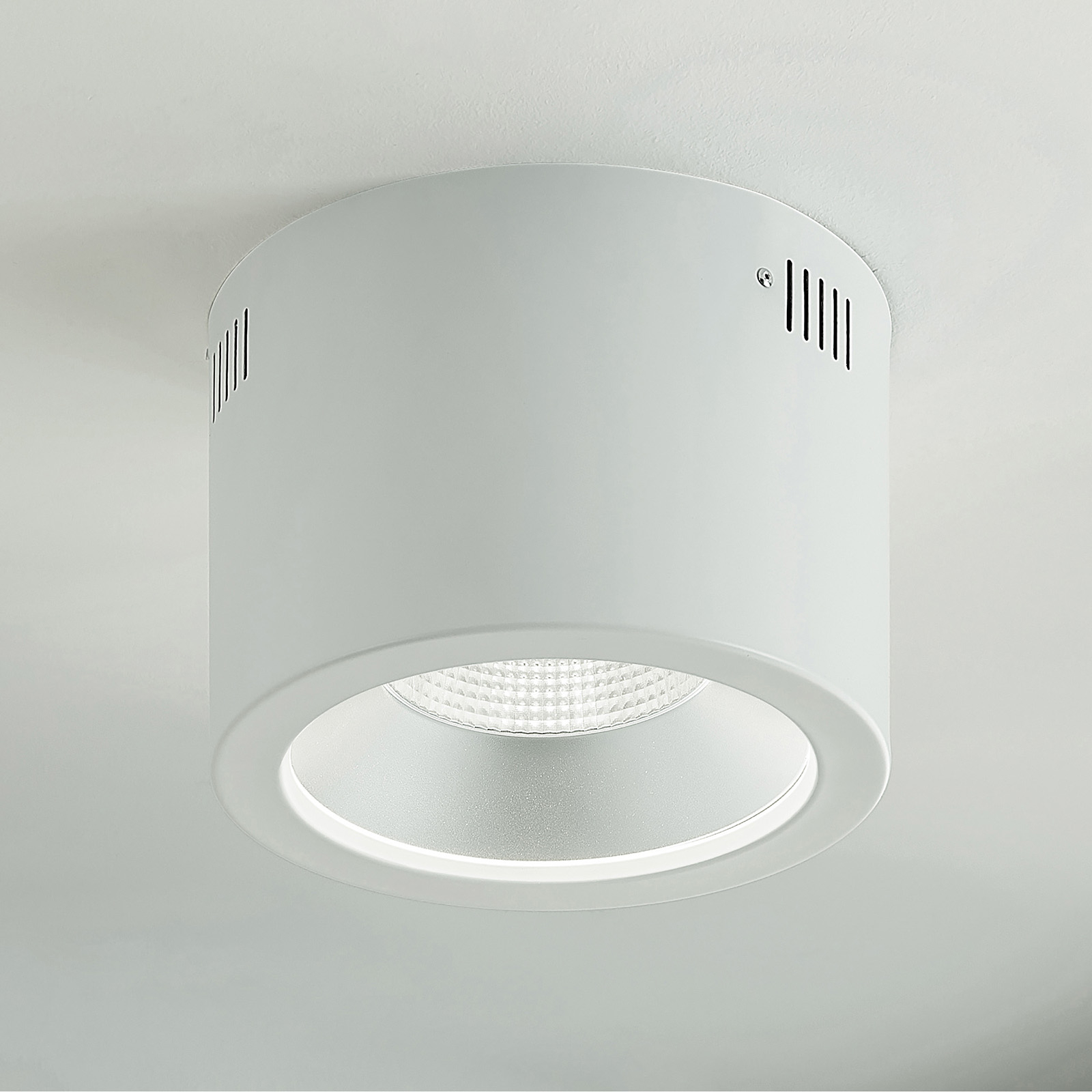 Arcchio Liddy -LED-alasvalo, valkoinen, Ø 23,2 cm