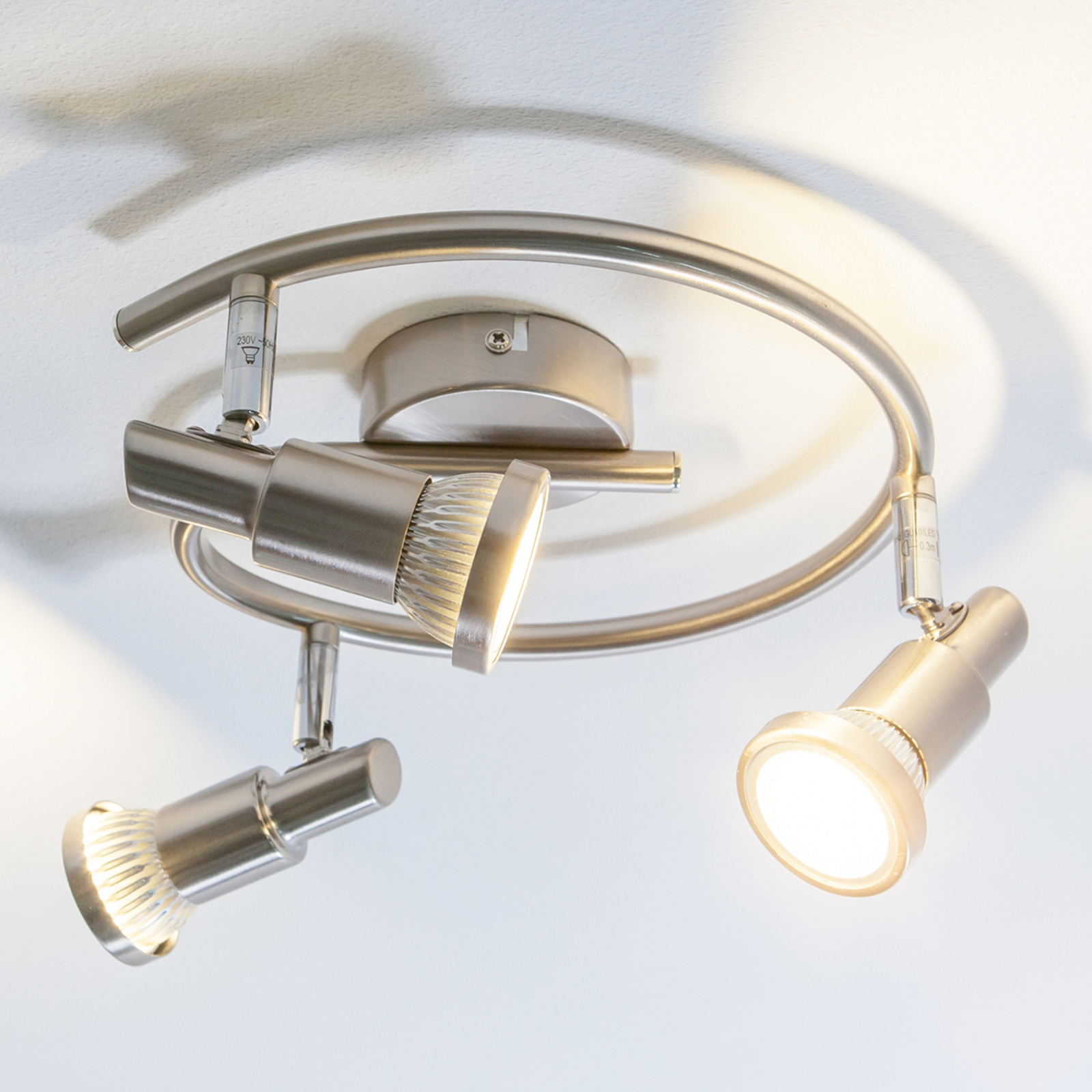 Led-kattoplafondi Aron, GU10