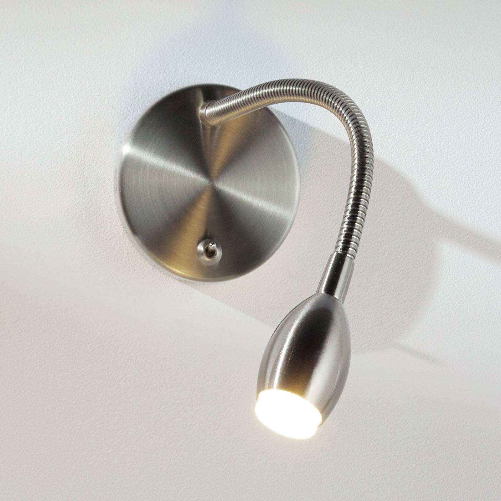 LED-seinävalaisin MARTA säätövarrella, nikkeli