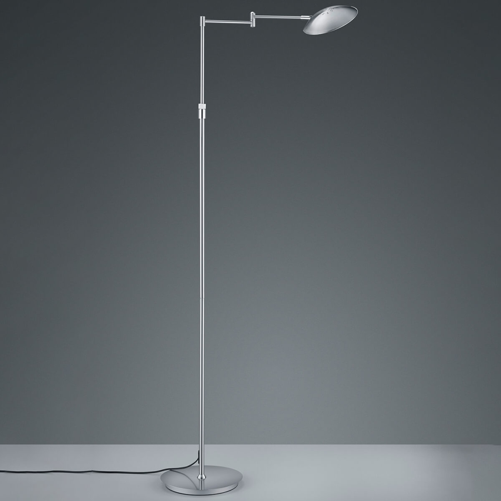 LED-lattiavalo Calcio, säädettävä, mattanikkeli