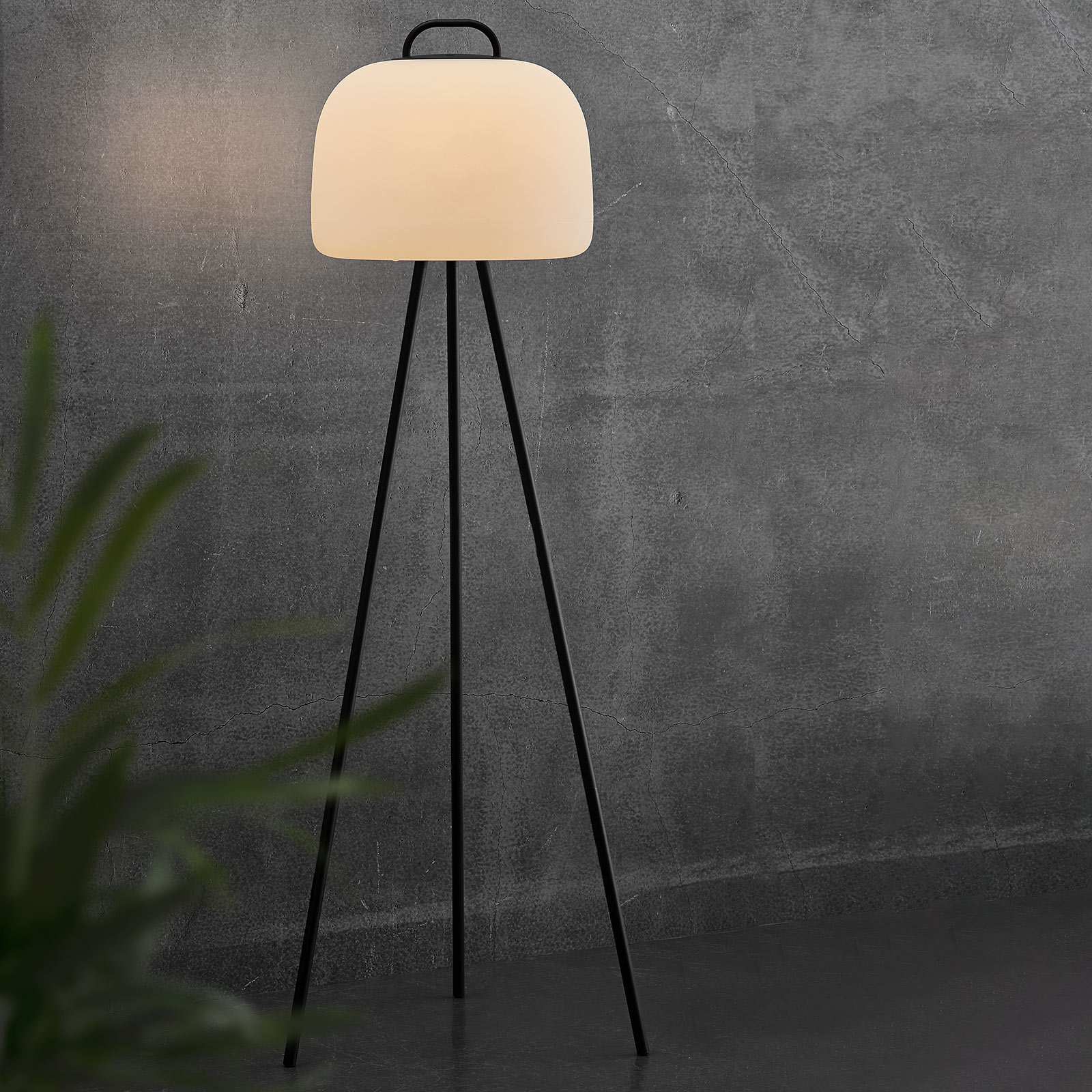 LED-lattiavalaisin Kettle Tripod, varjostin 36 cm
