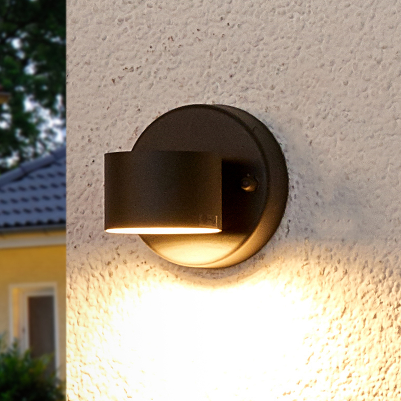Grafiitinharmaa LED-ulkoseinävalaisin Lexi