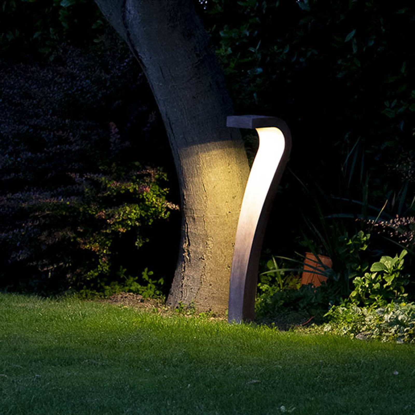 LED-pylväsvalaisin Cobra - design-esine, musta