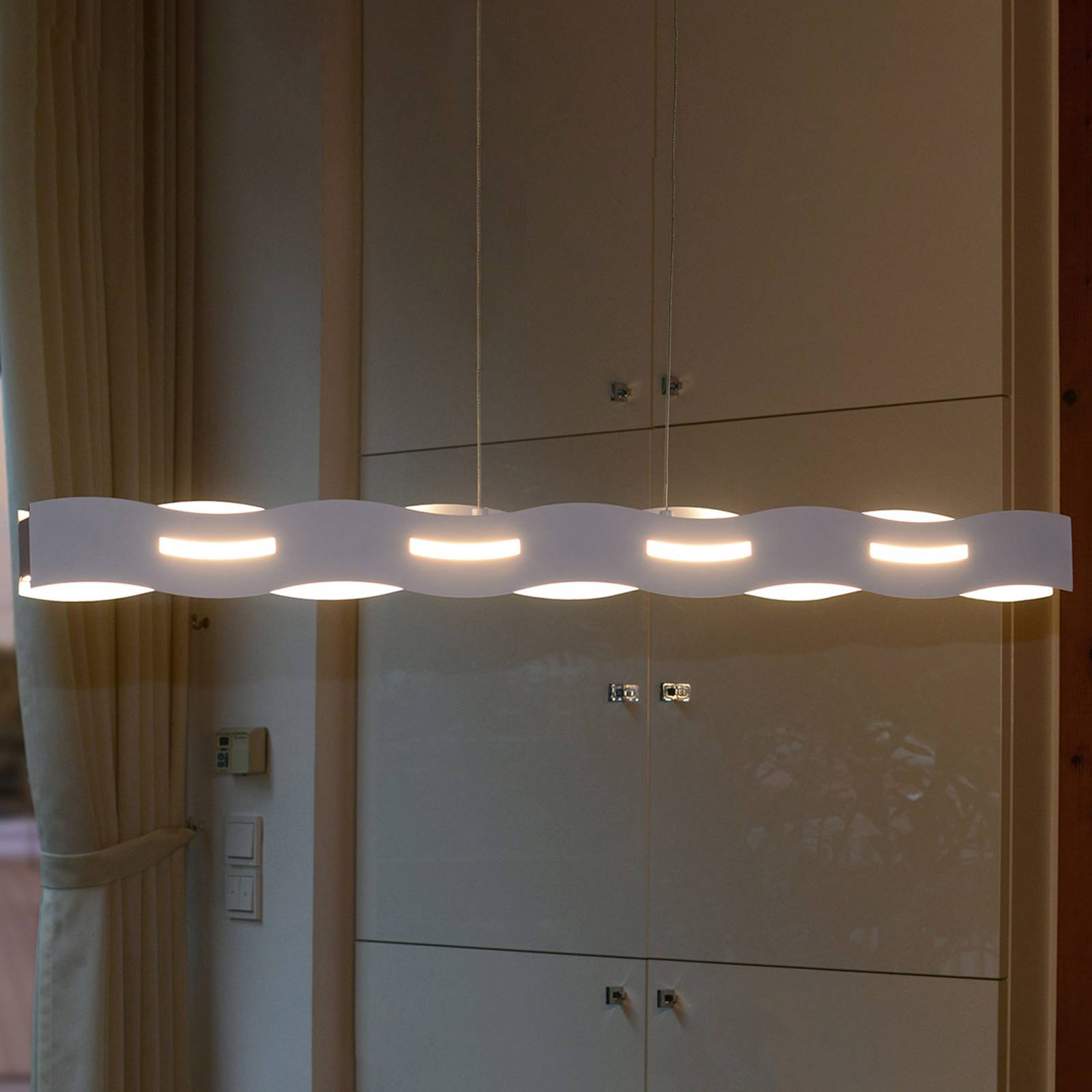 LED-riippuvalaisin Wave, valkoinen